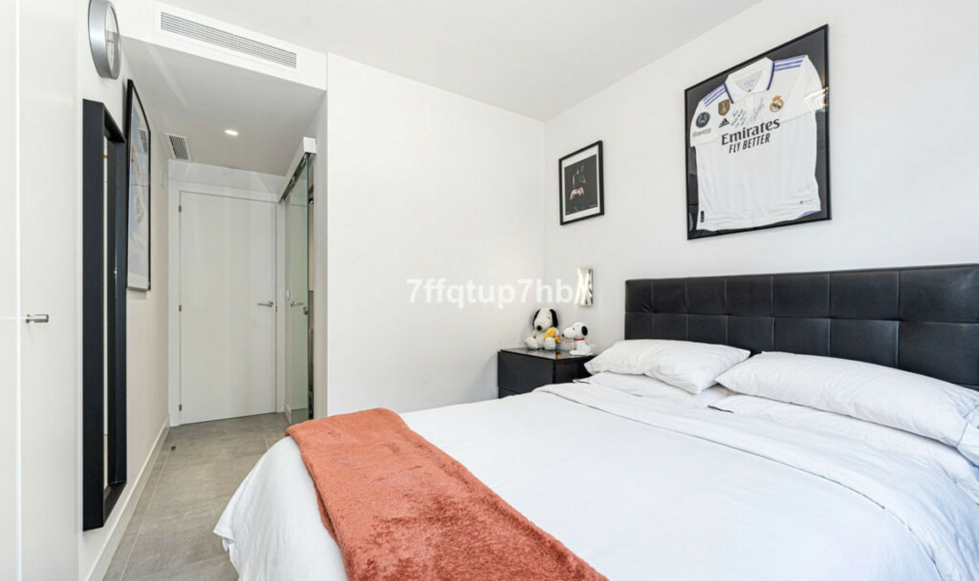 Resale - Apartment -
Estepona