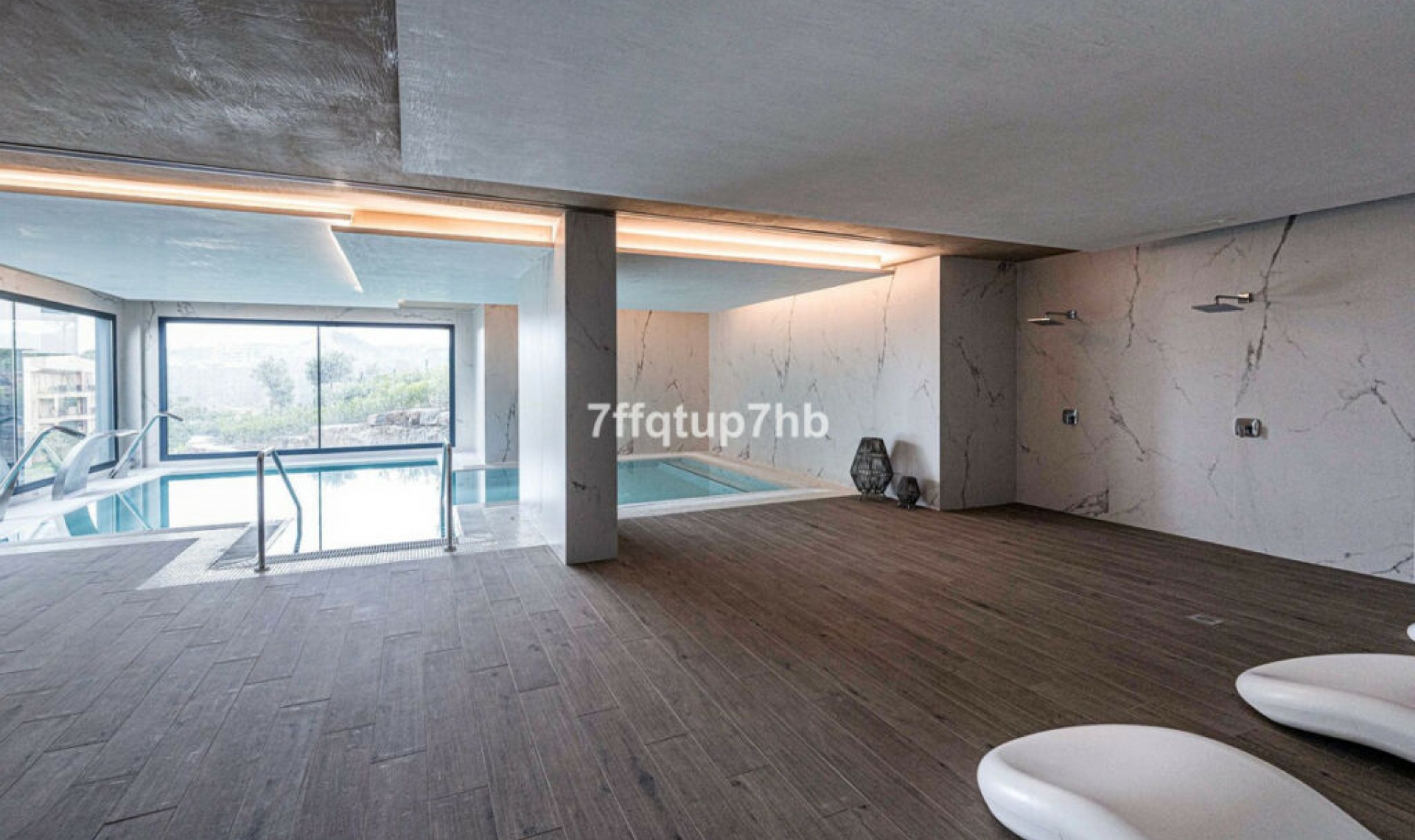 Resale - Apartment -
Estepona