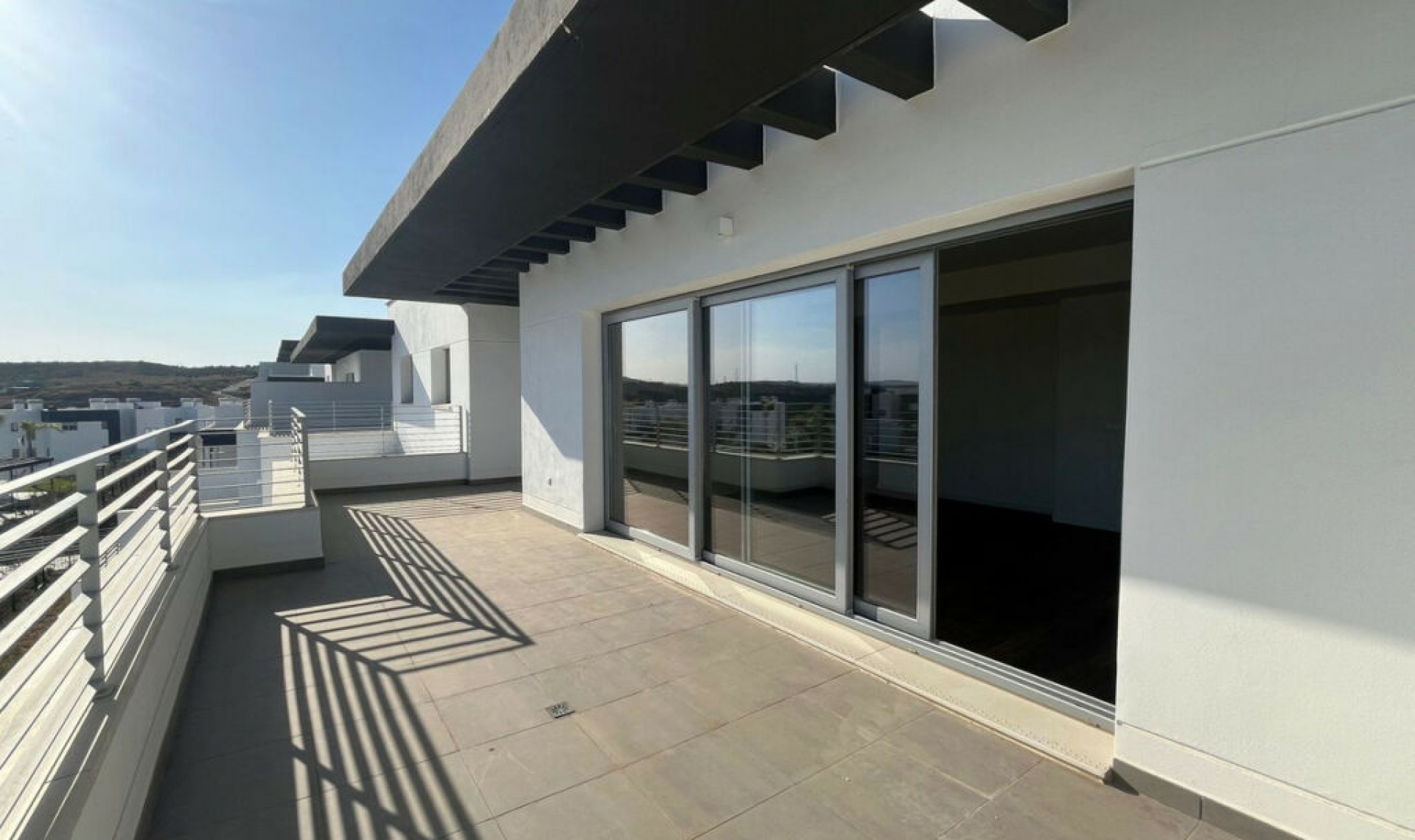 Resale - Apartment -
Estepona