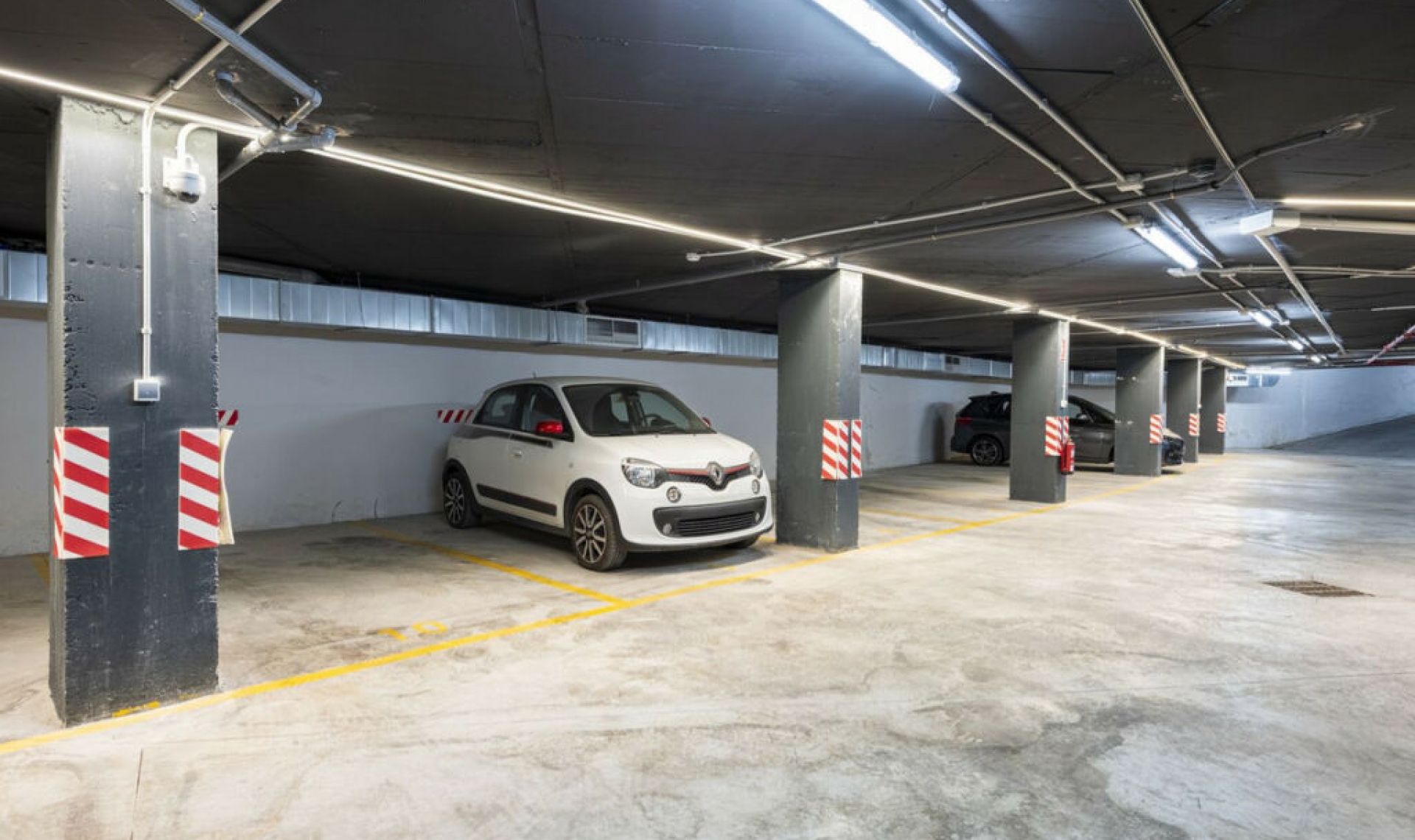 Resale - Apartment -
Estepona