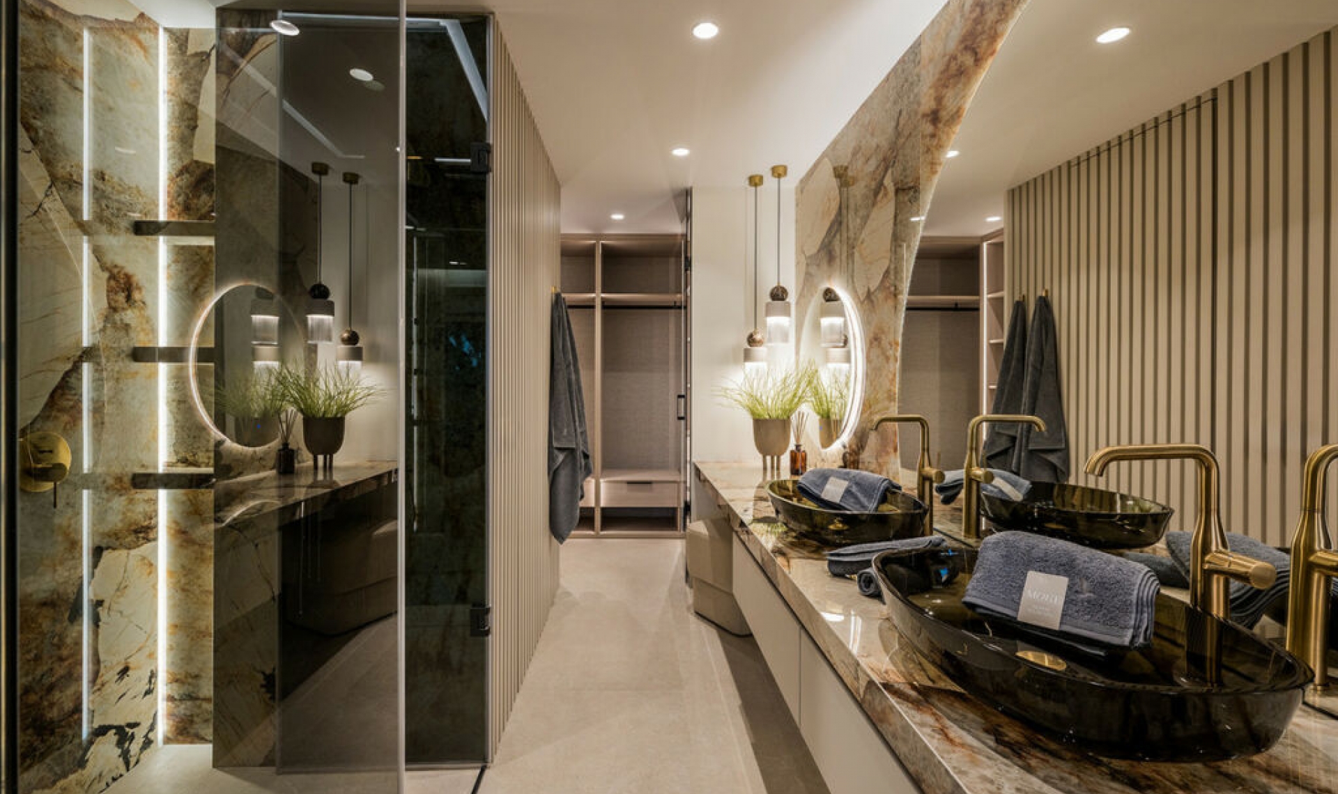 Resale - Apartment -
Estepona