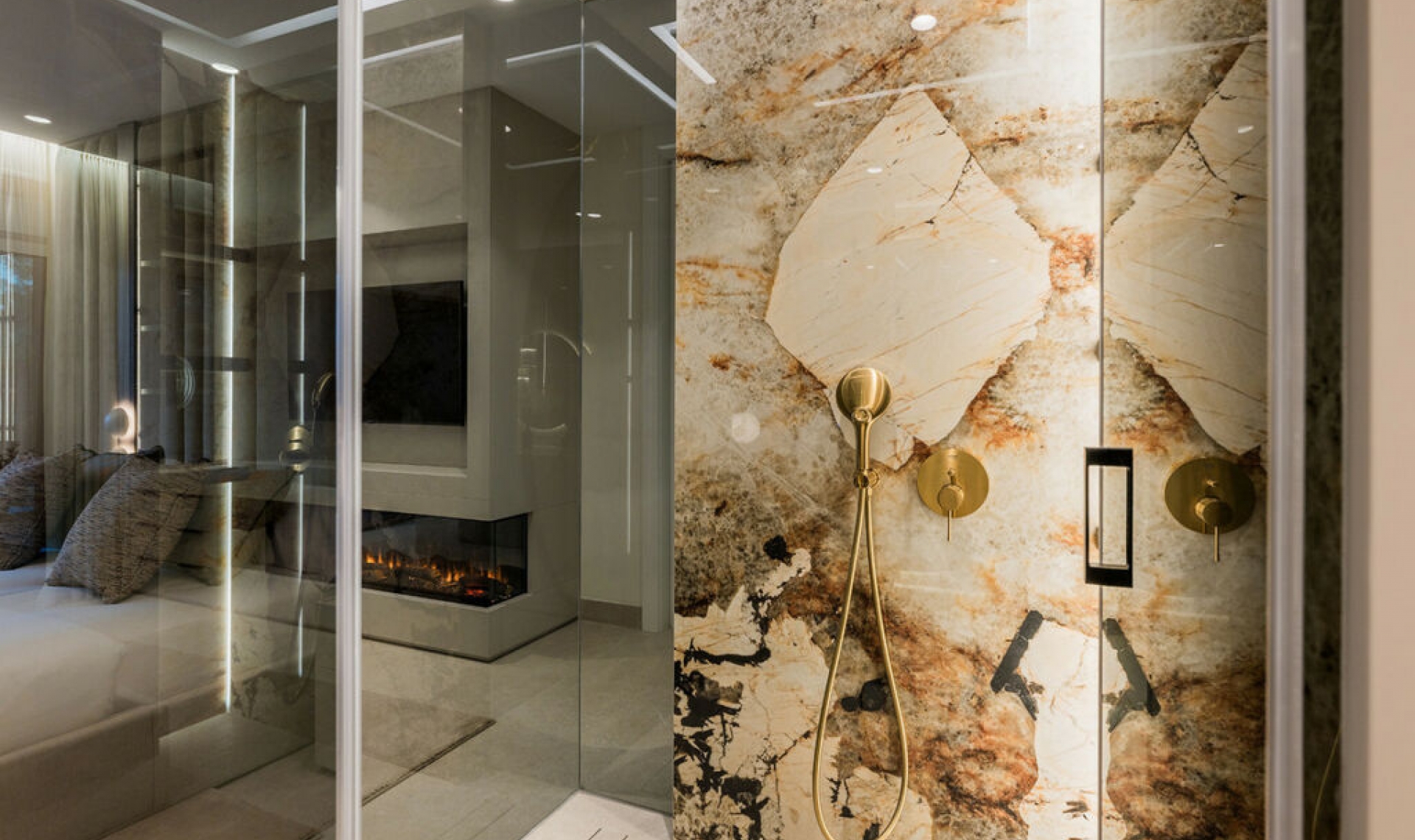 Resale - Apartment -
Estepona