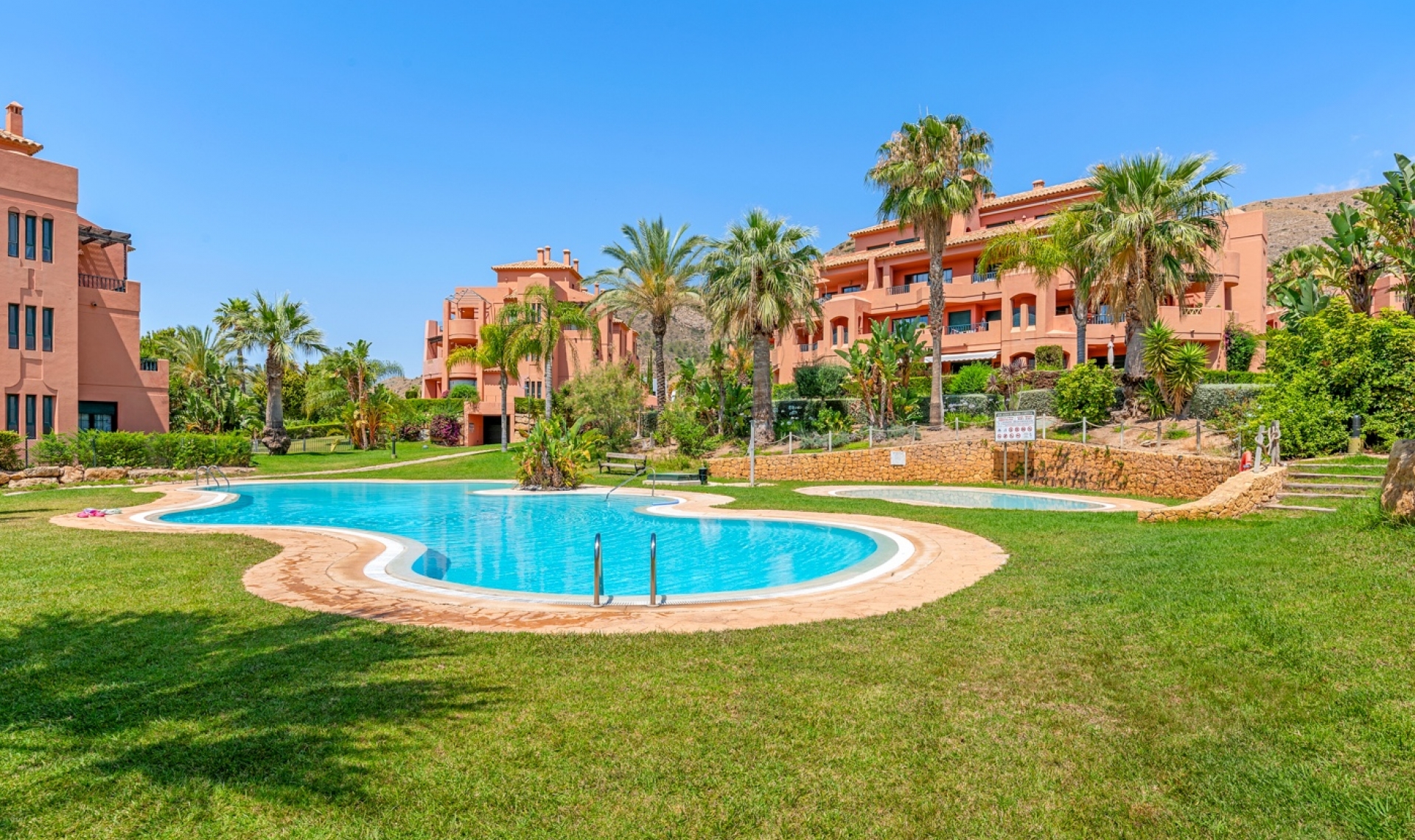 Resale - Apartment -
Finestrat - Sierra cortina