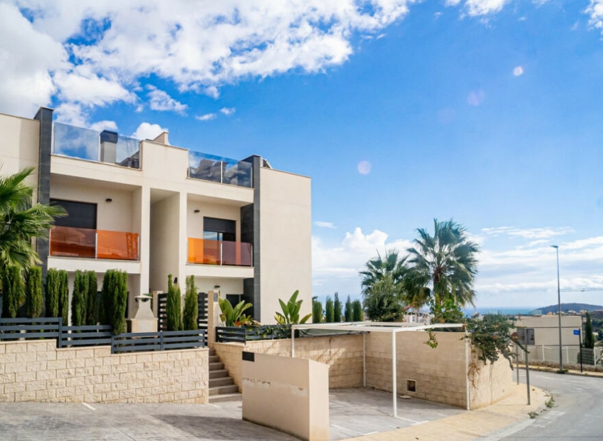 Resale - Apartment -
Finestrat