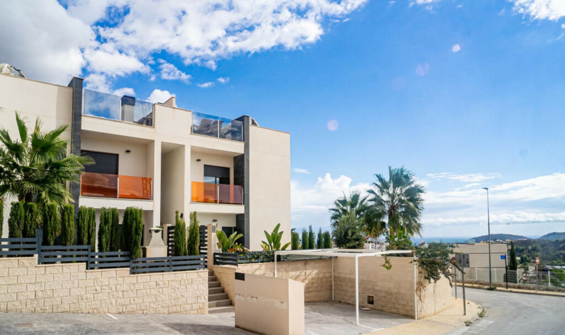 Resale - Apartment -
Finestrat