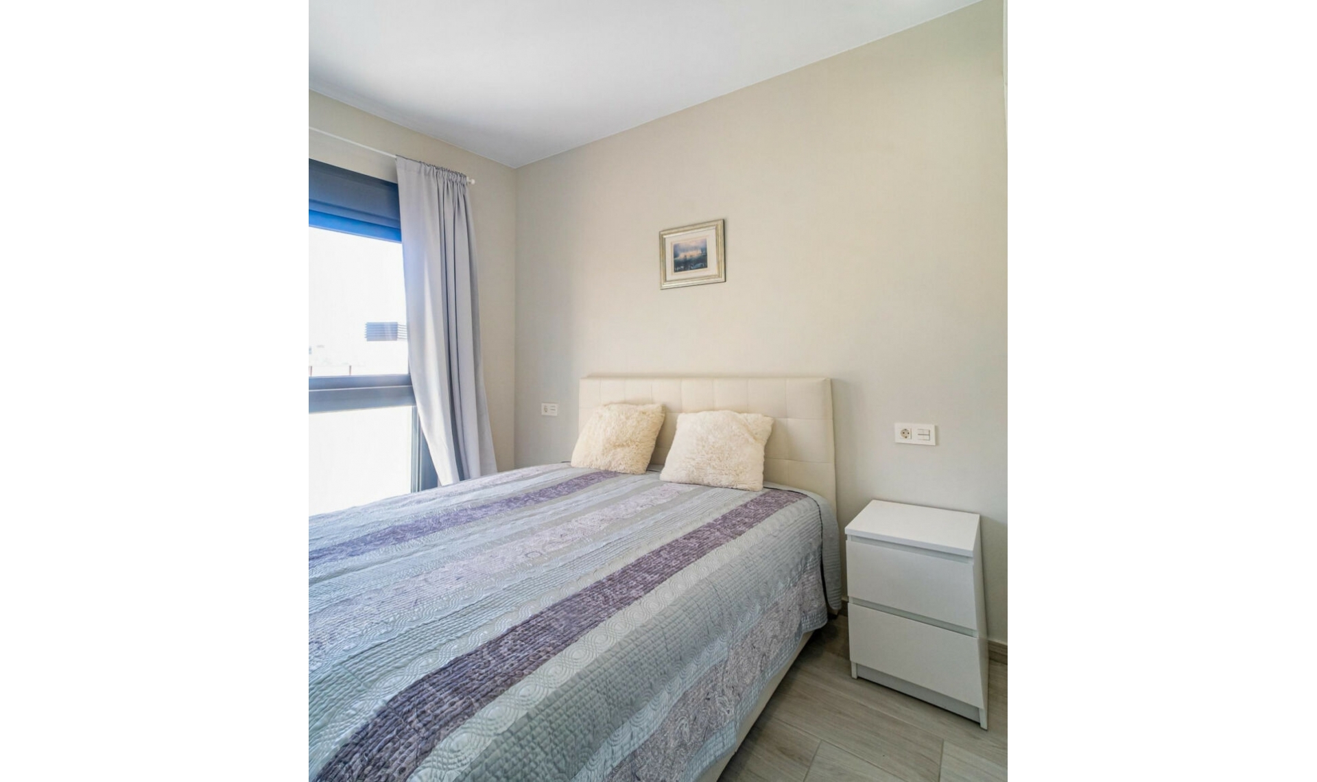 Resale - Apartment -
Finestrat