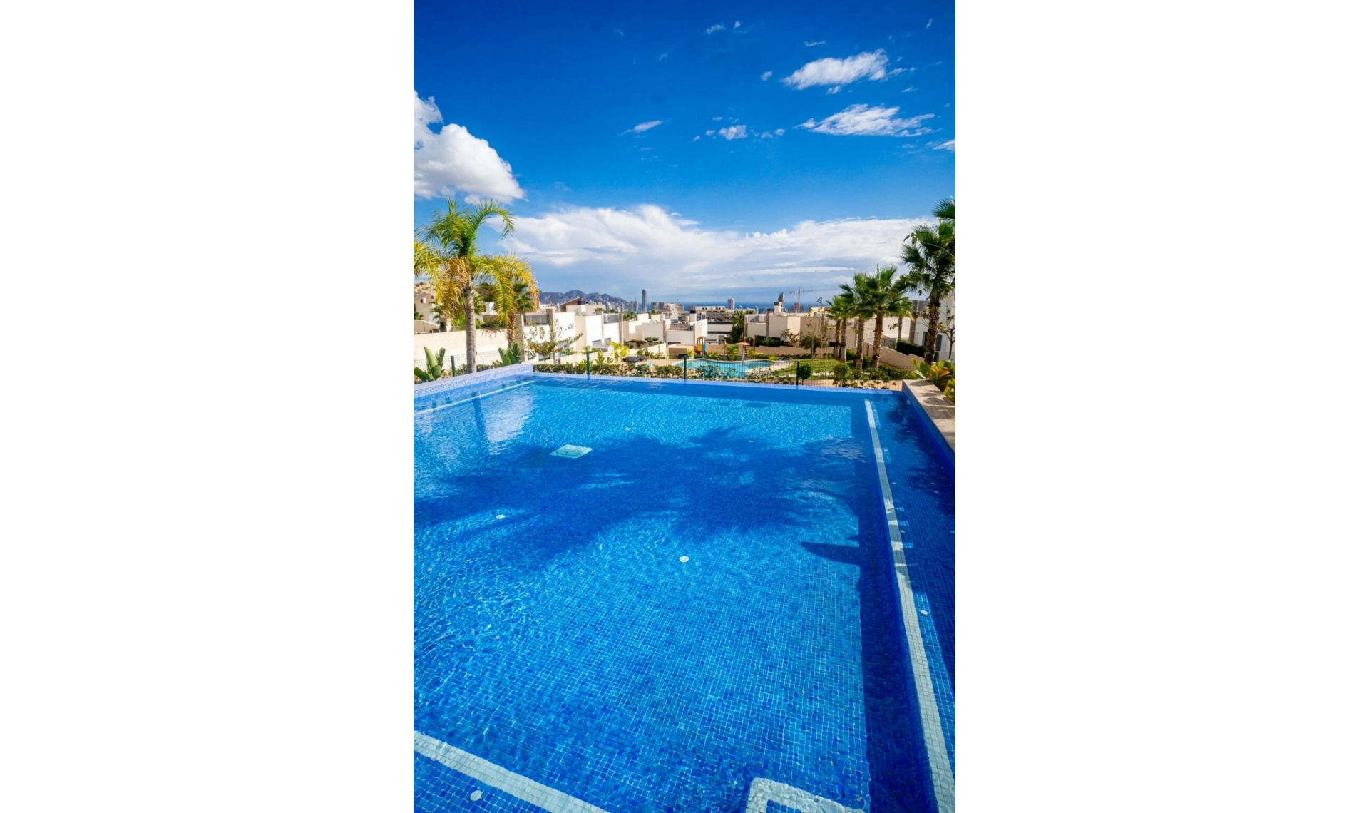 Resale - Apartment -
Finestrat