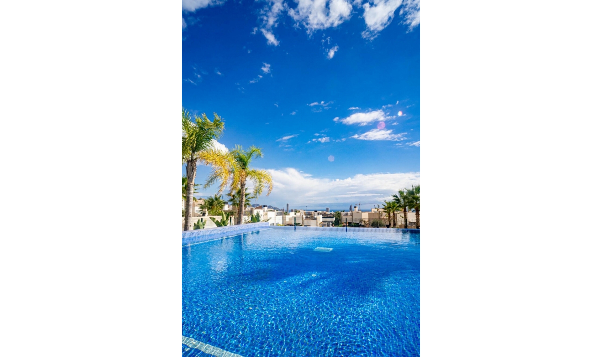 Resale - Apartment -
Finestrat