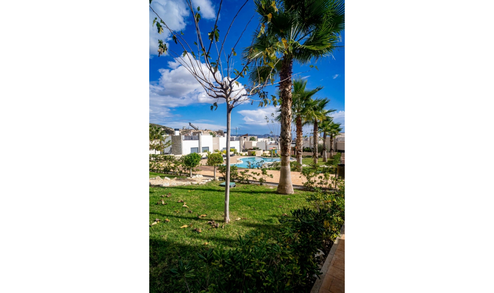 Resale - Apartment -
Finestrat