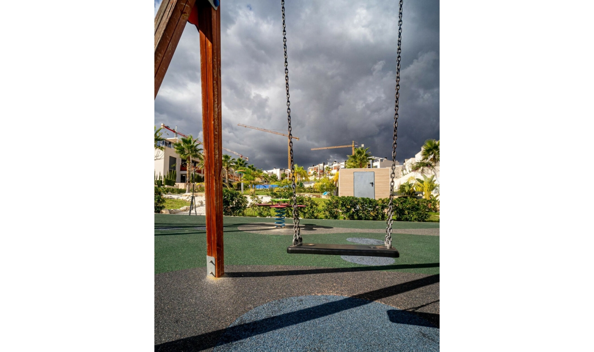 Resale - Apartment -
Finestrat