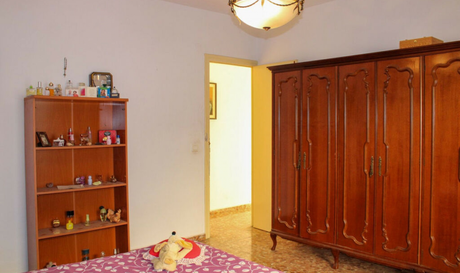 Resale - Apartment -
Frigiliana