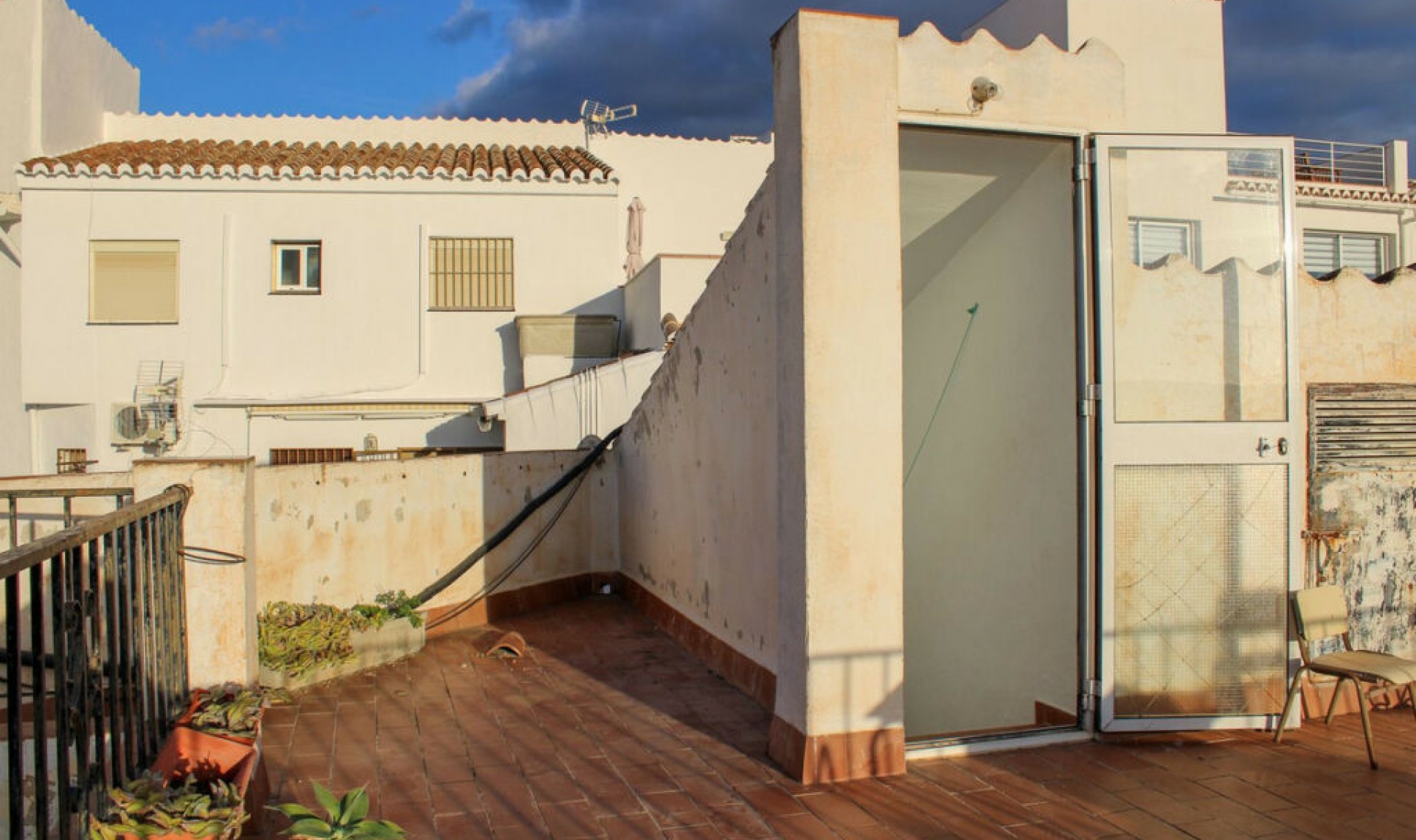 Resale - Apartment -
Frigiliana