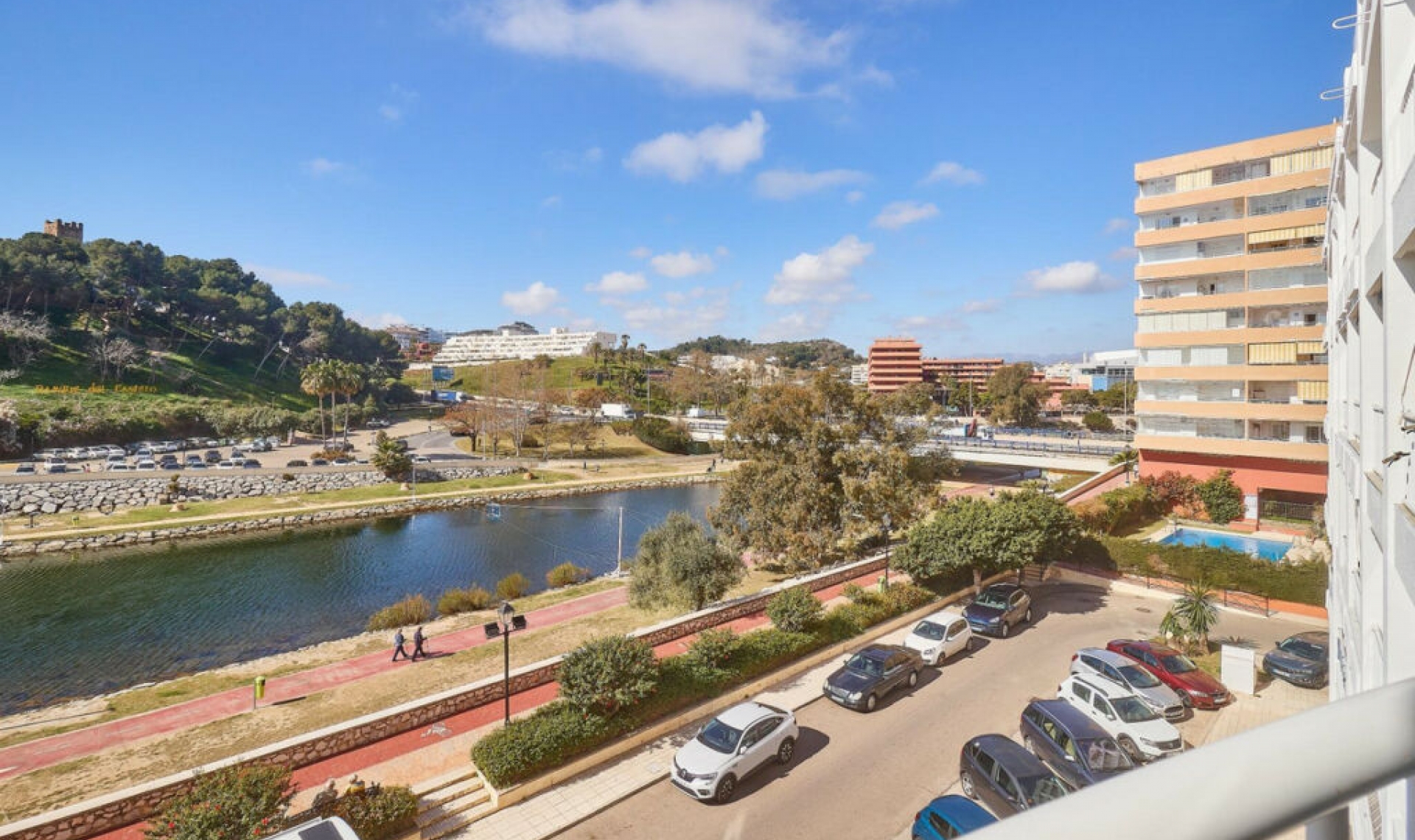 Resale - Apartment -
Fuengirola