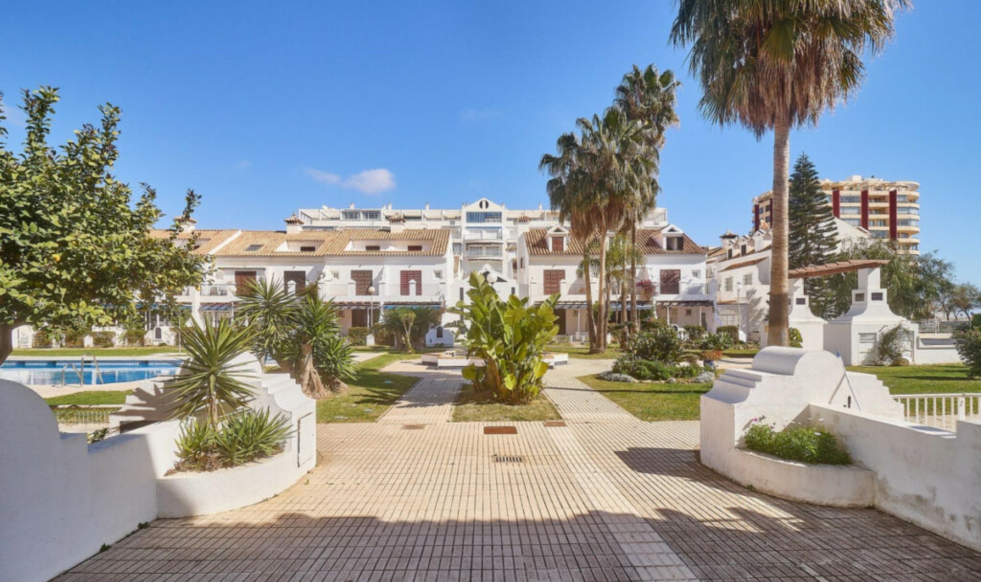 Resale - Apartment -
Fuengirola