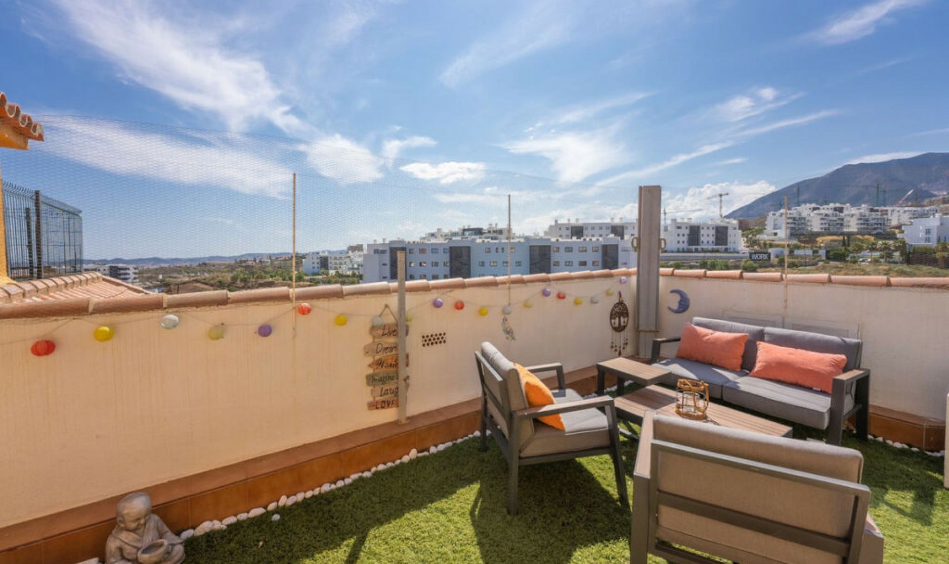 Resale - Apartment -
Fuengirola
