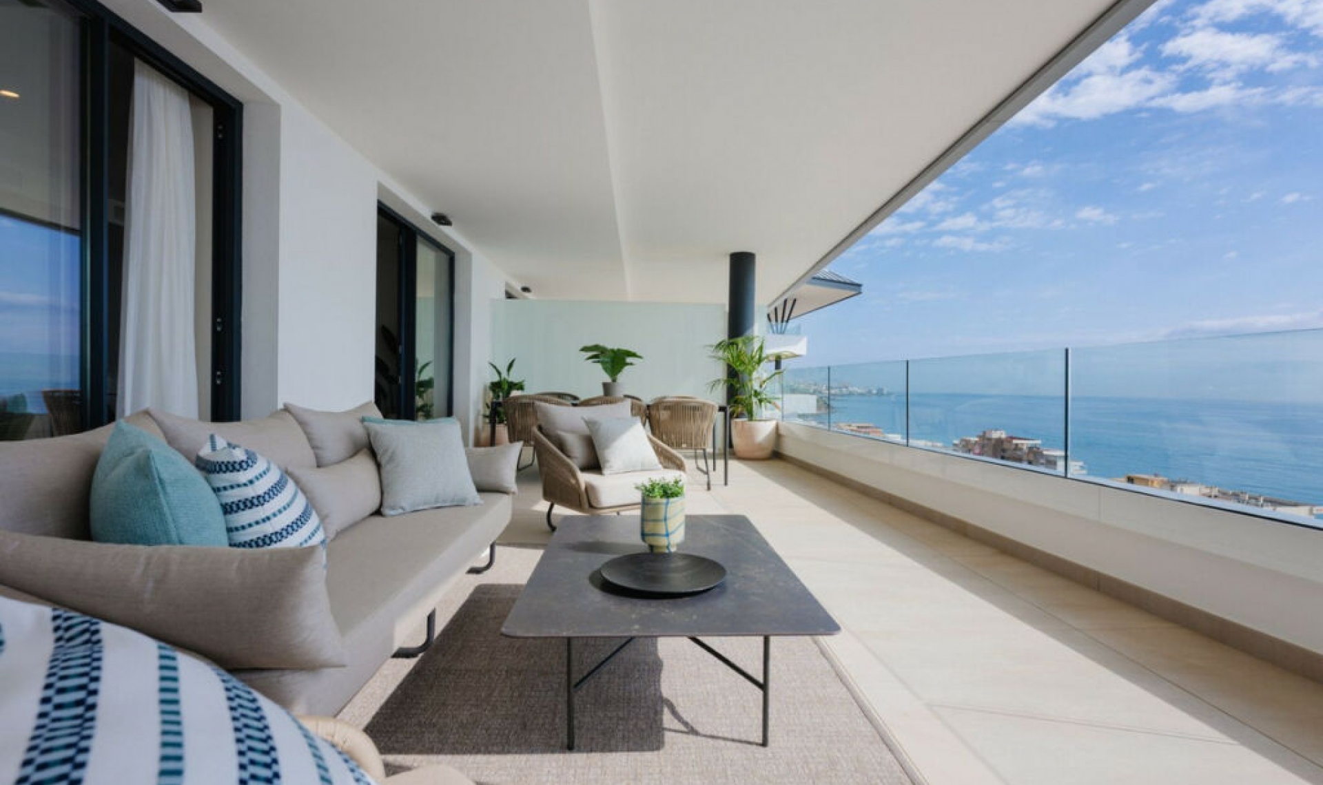 Resale - Apartment -
Fuengirola