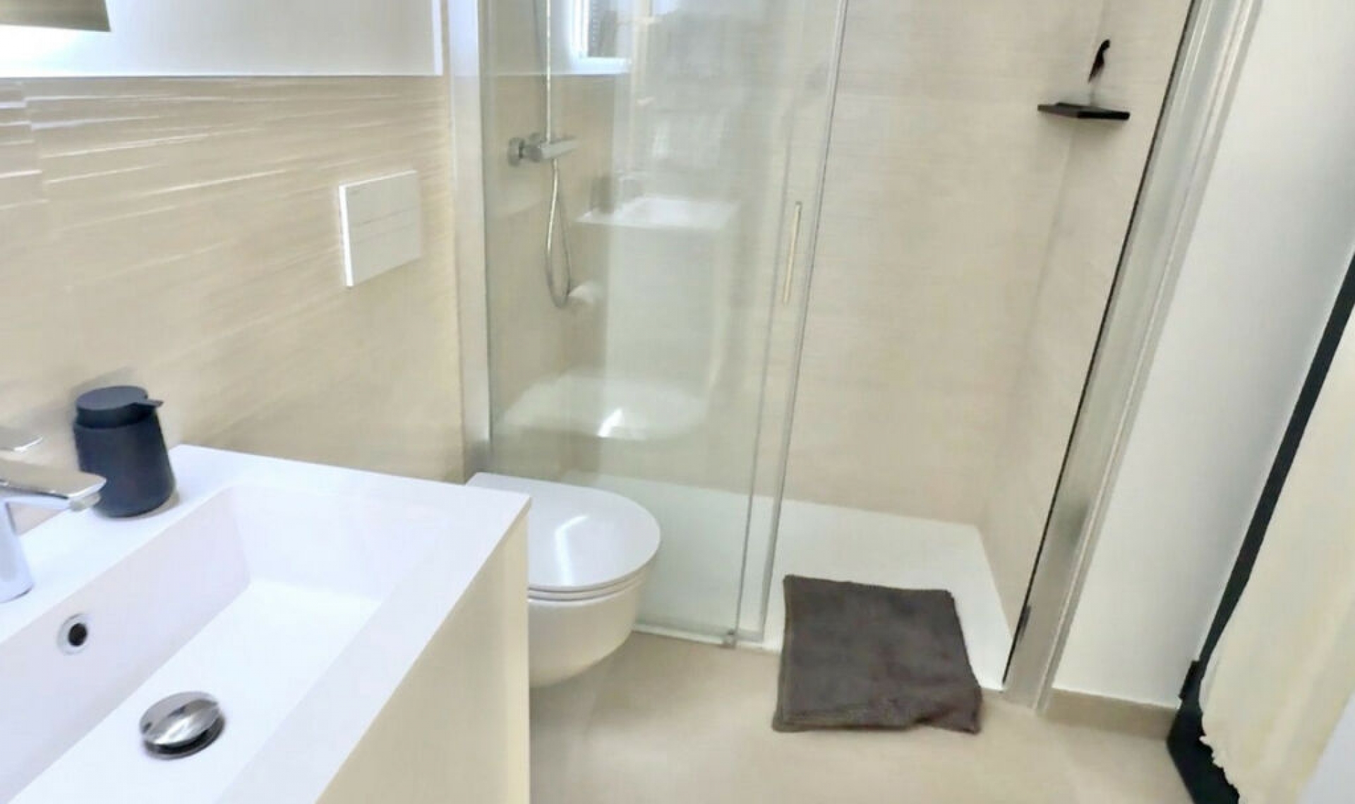 Resale - Apartment -
Fuengirola