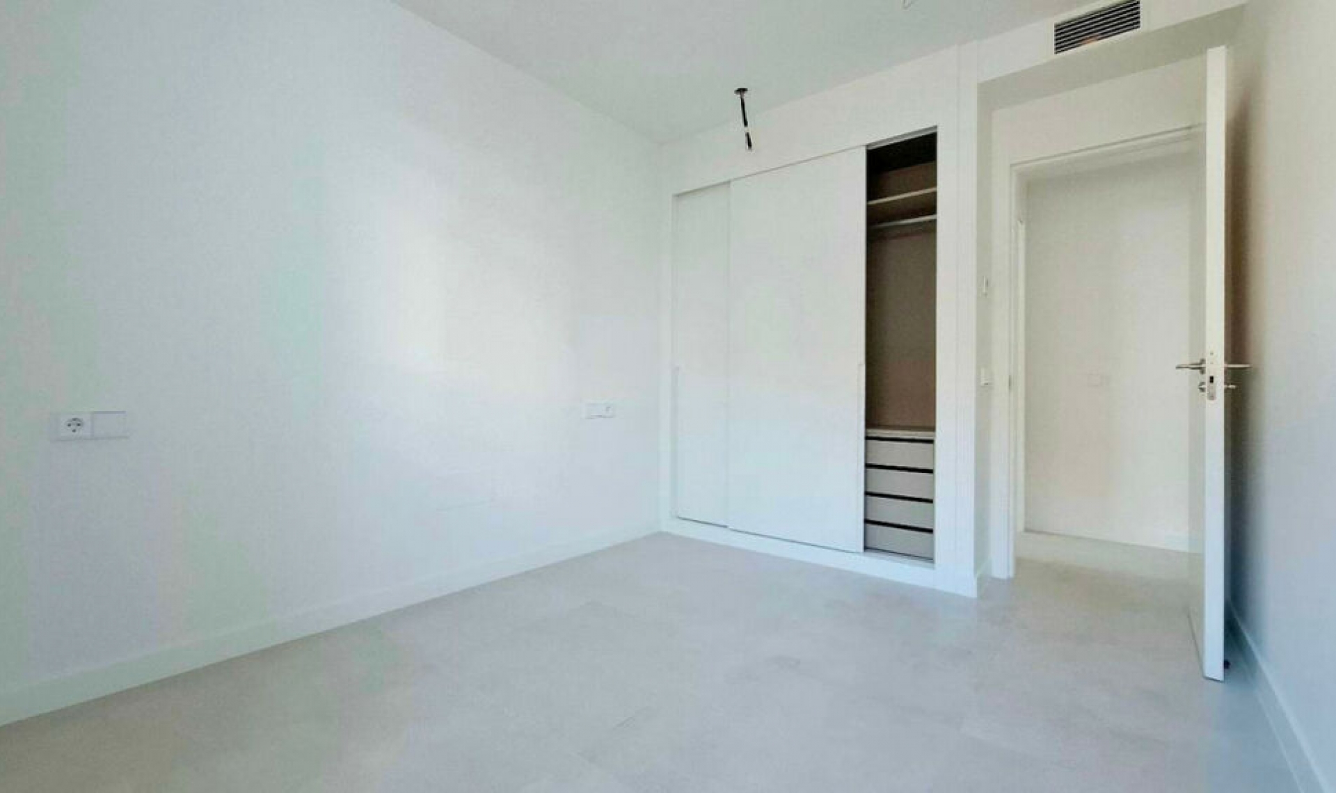 Resale - Apartment -
Fuengirola