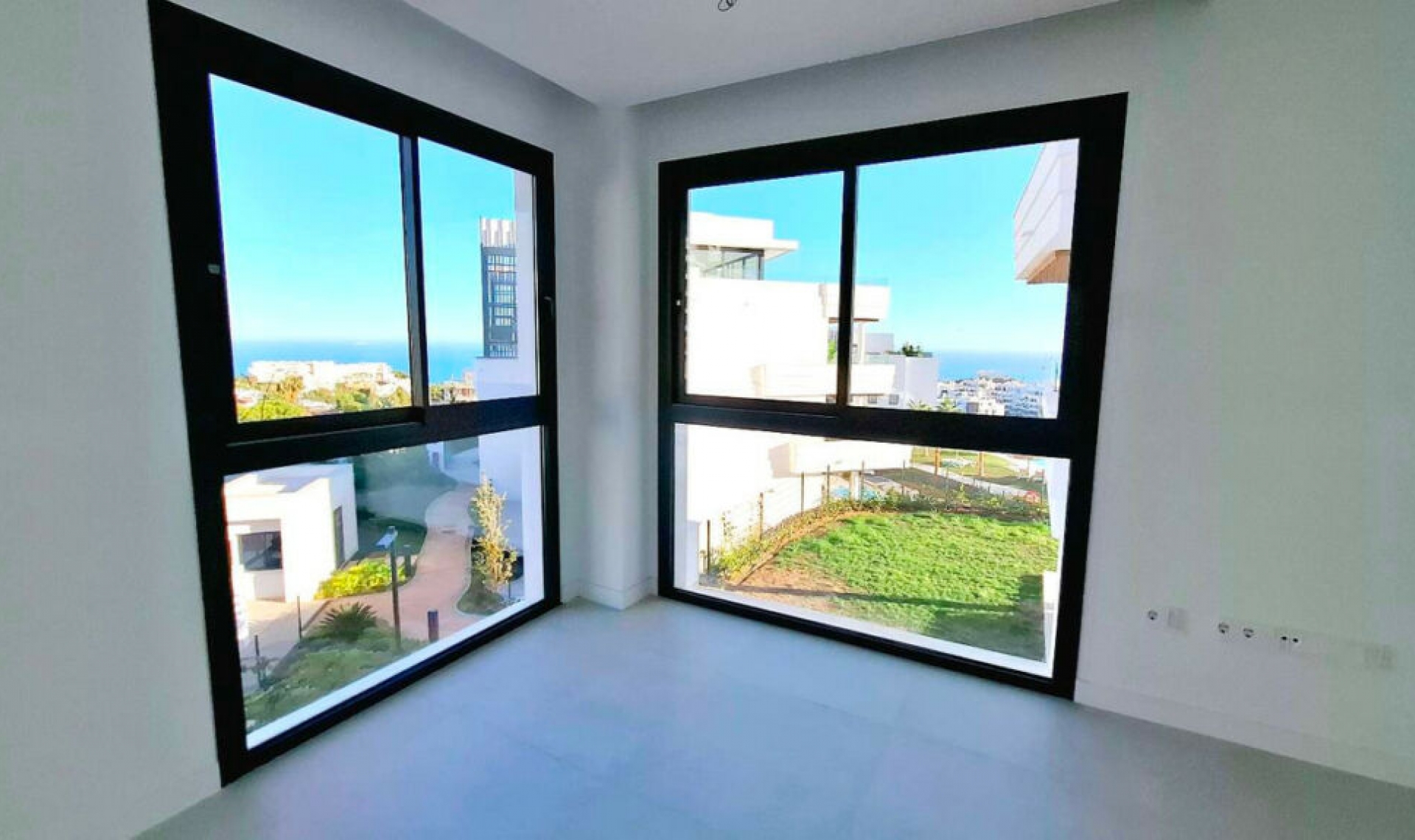 Resale - Apartment -
Fuengirola
