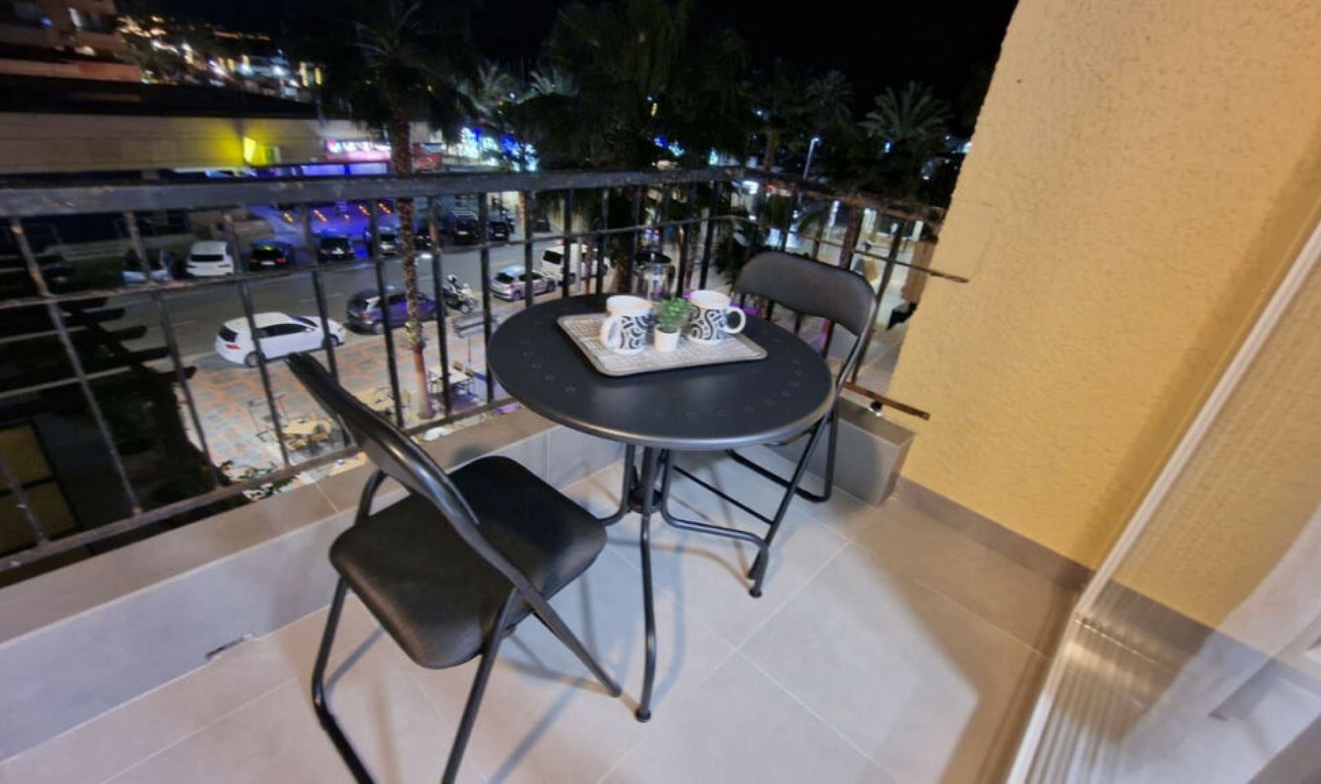 Resale - Apartment -
Fuengirola