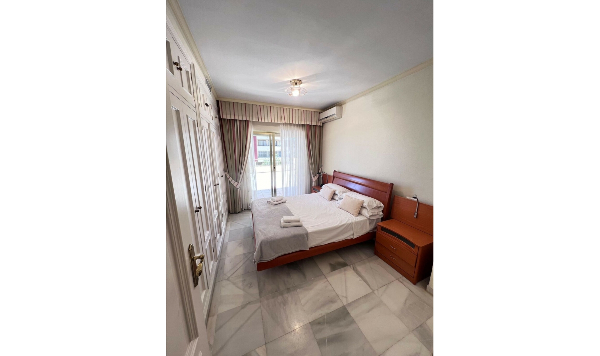 Resale - Apartment -
Fuengirola