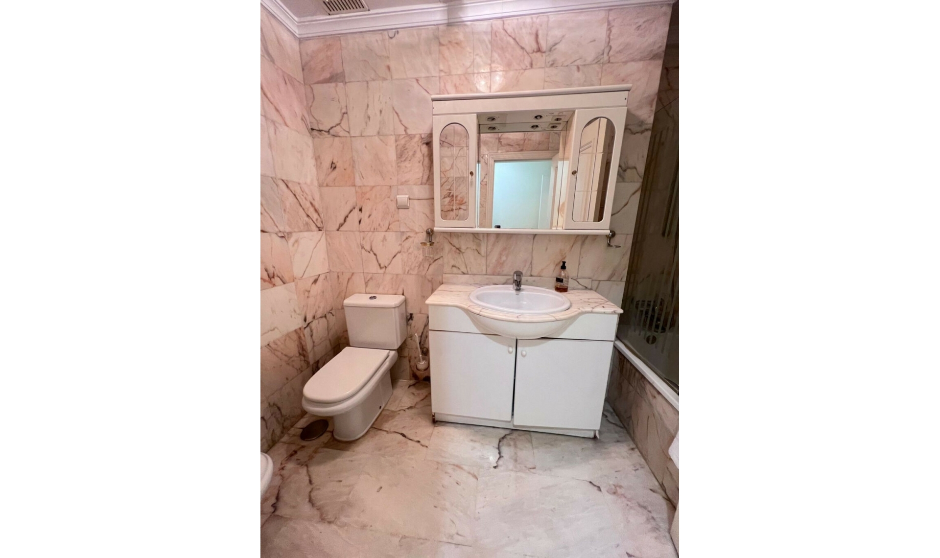 Resale - Apartment -
Fuengirola