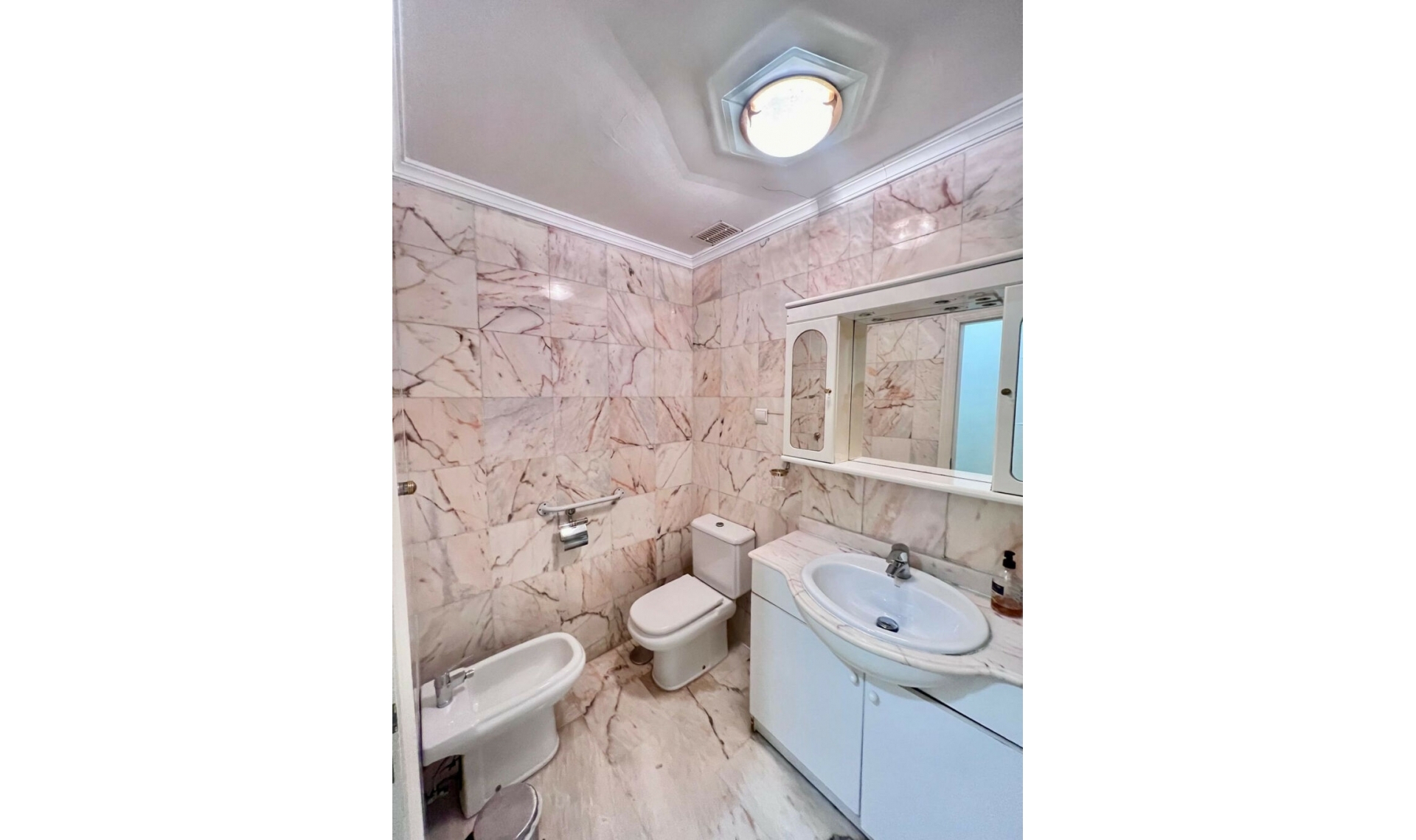 Resale - Apartment -
Fuengirola