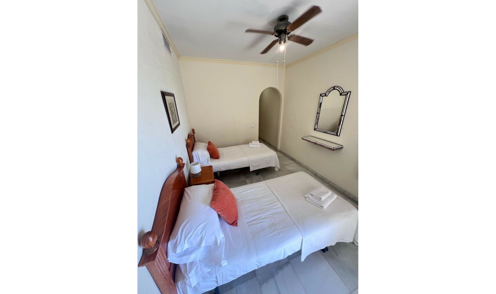 Resale - Apartment -
Fuengirola
