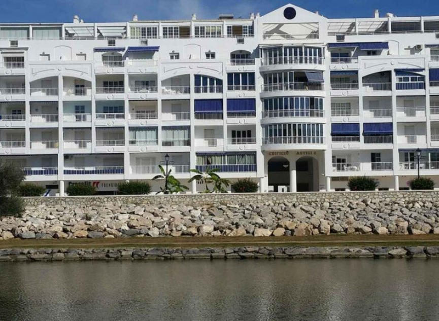 Resale - Apartment -
Fuengirola