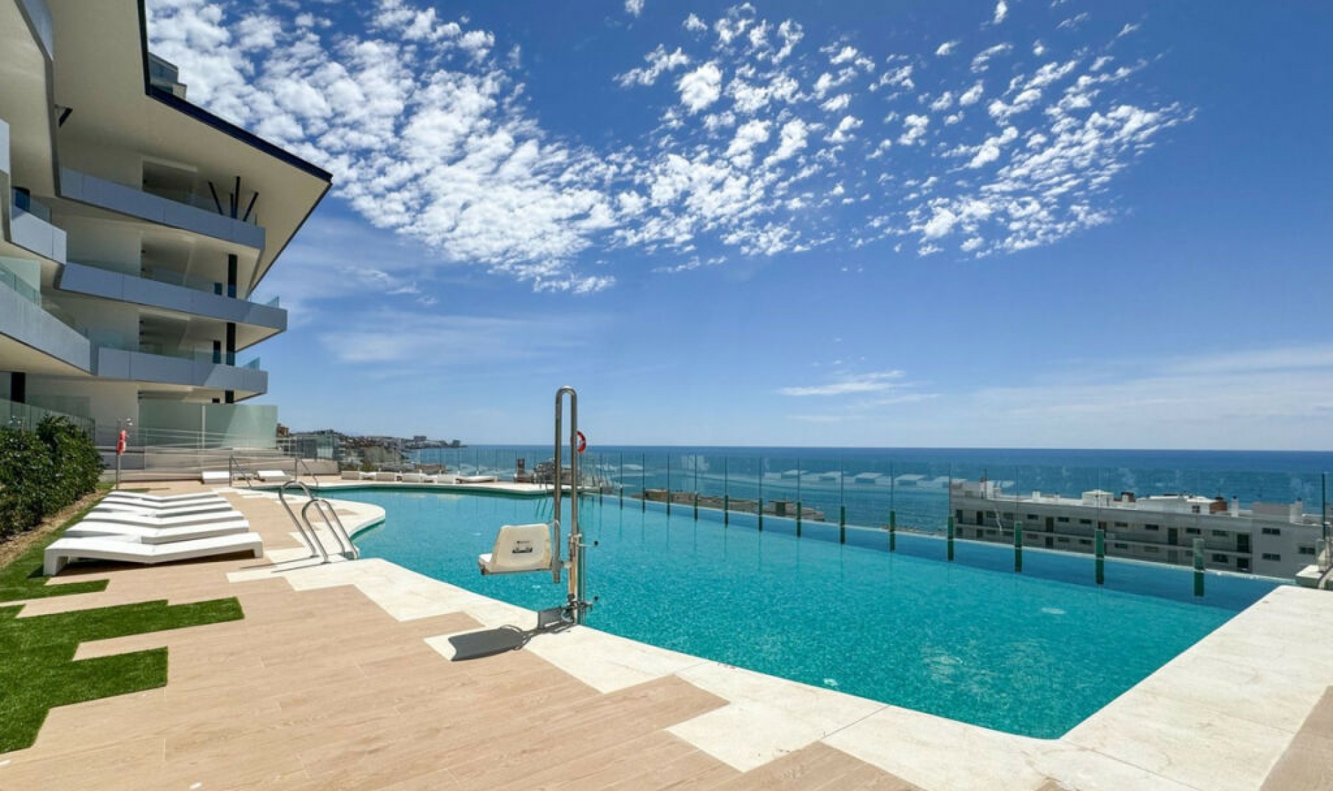 Resale - Apartment -
Fuengirola