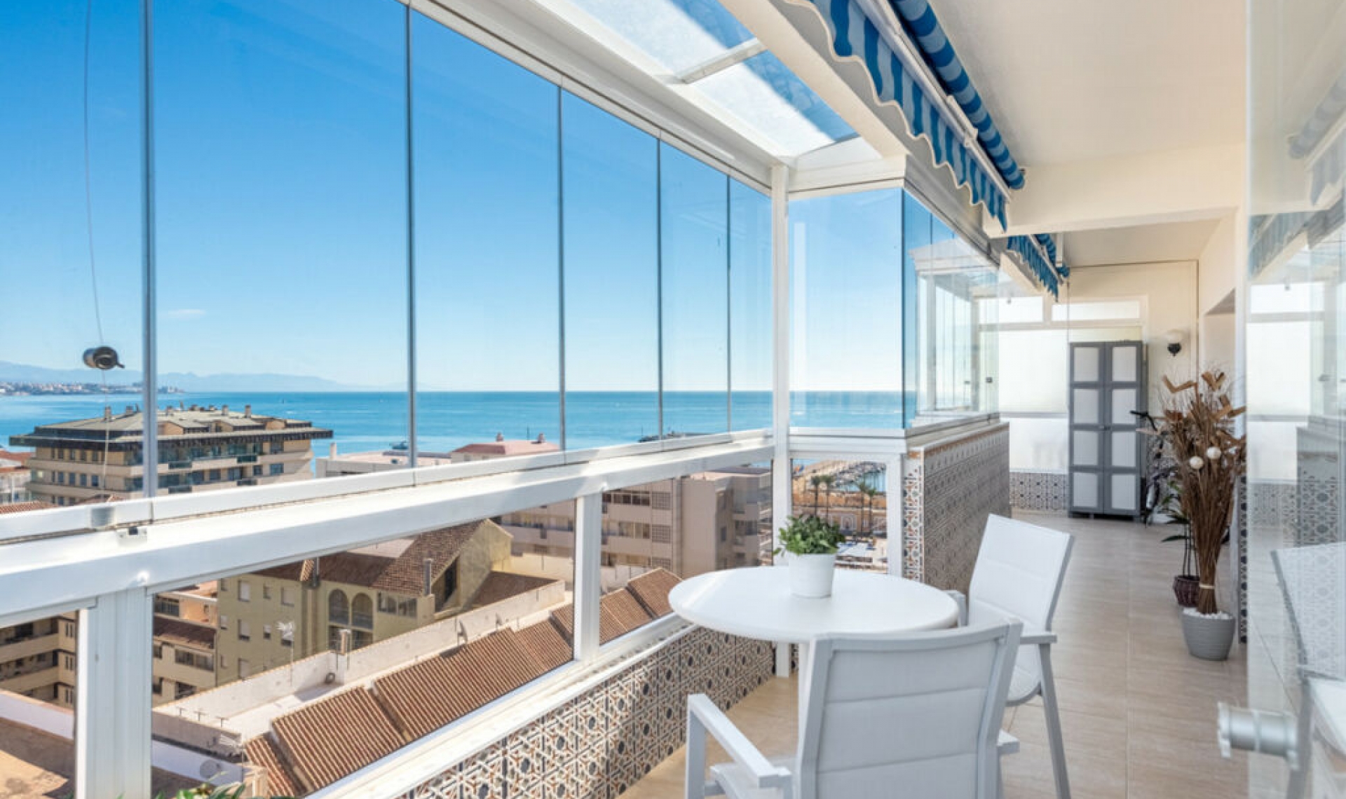 Resale - Apartment -
Fuengirola