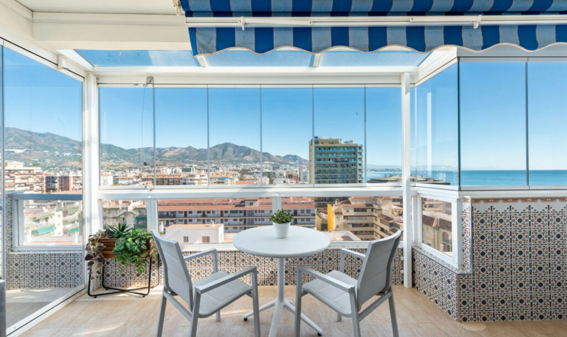 Resale - Apartment -
Fuengirola