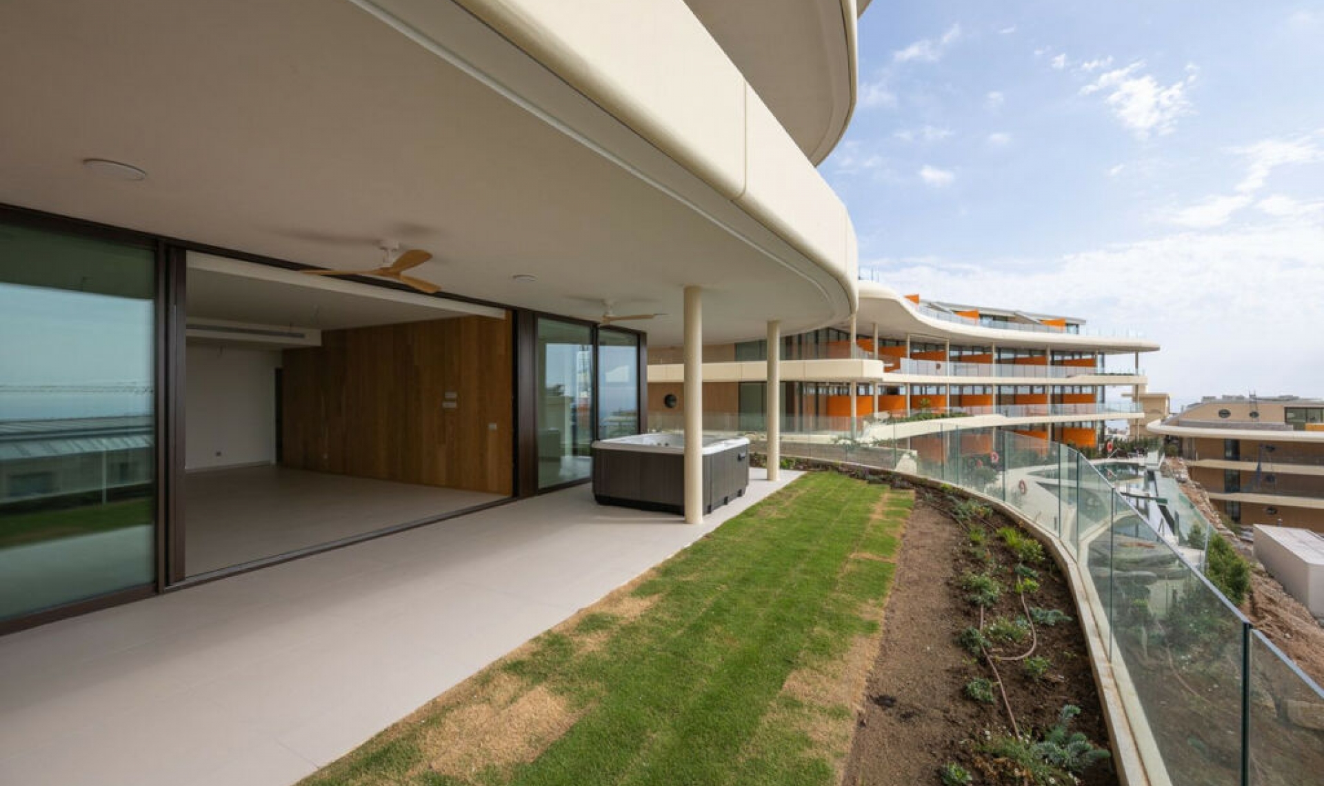 Resale - Apartment -
Fuengirola