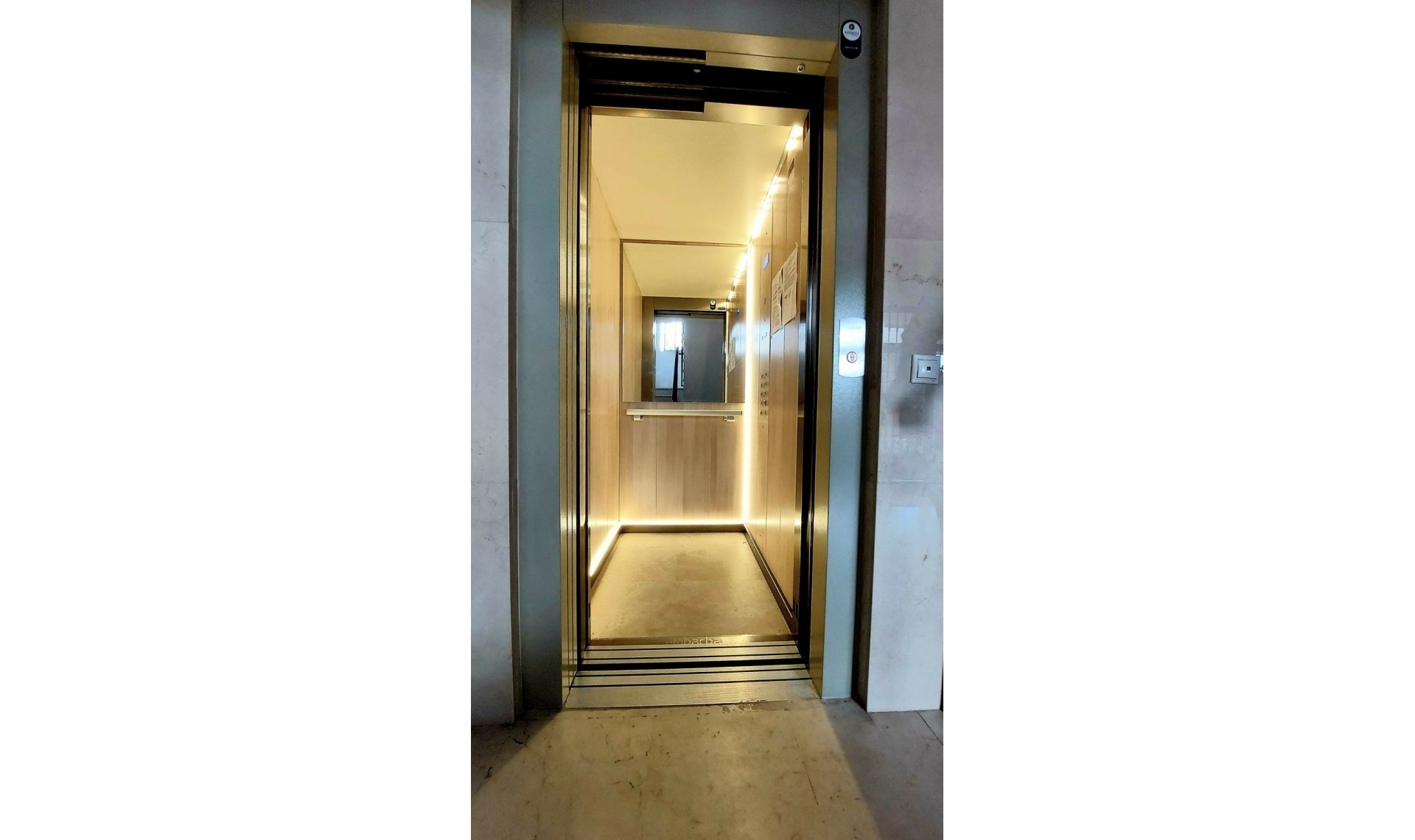 Resale - Apartment -
Fuengirola