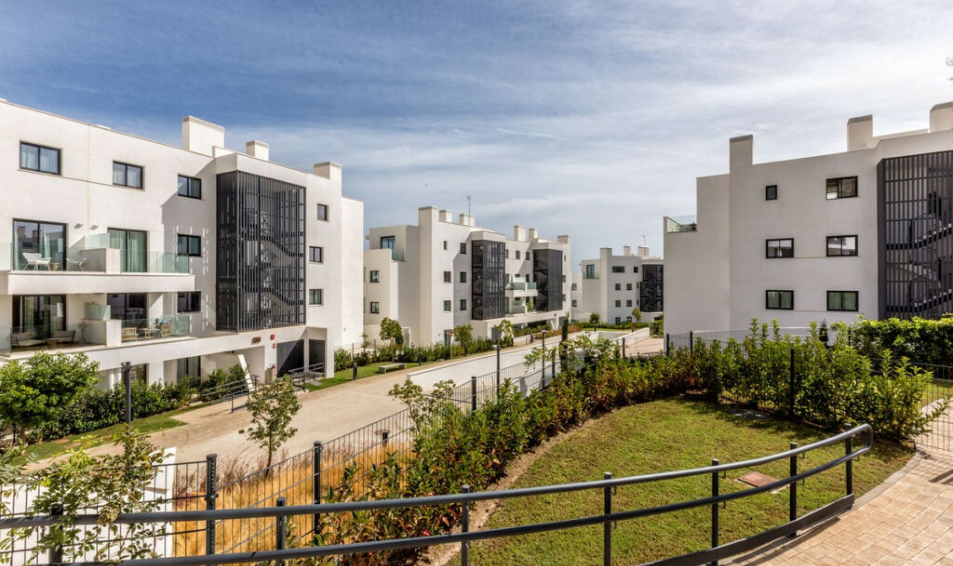 Resale - Apartment -
Fuengirola