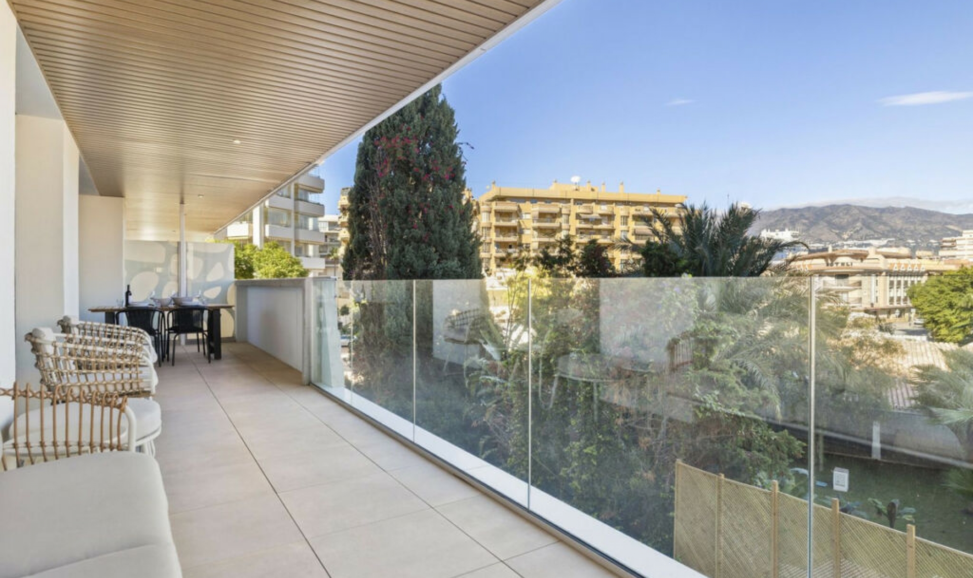 Resale - Apartment -
Fuengirola