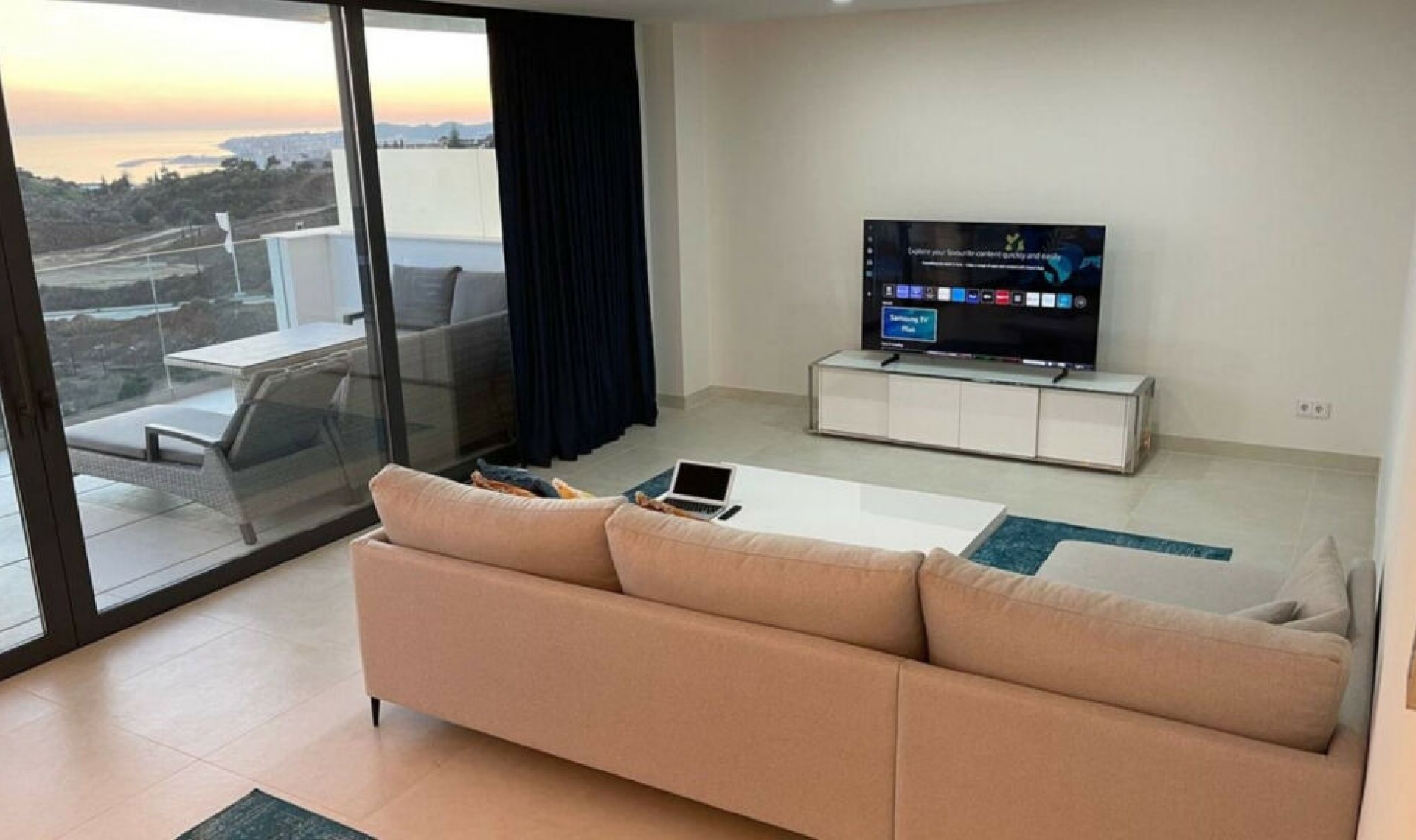 Resale - Apartment -
Fuengirola