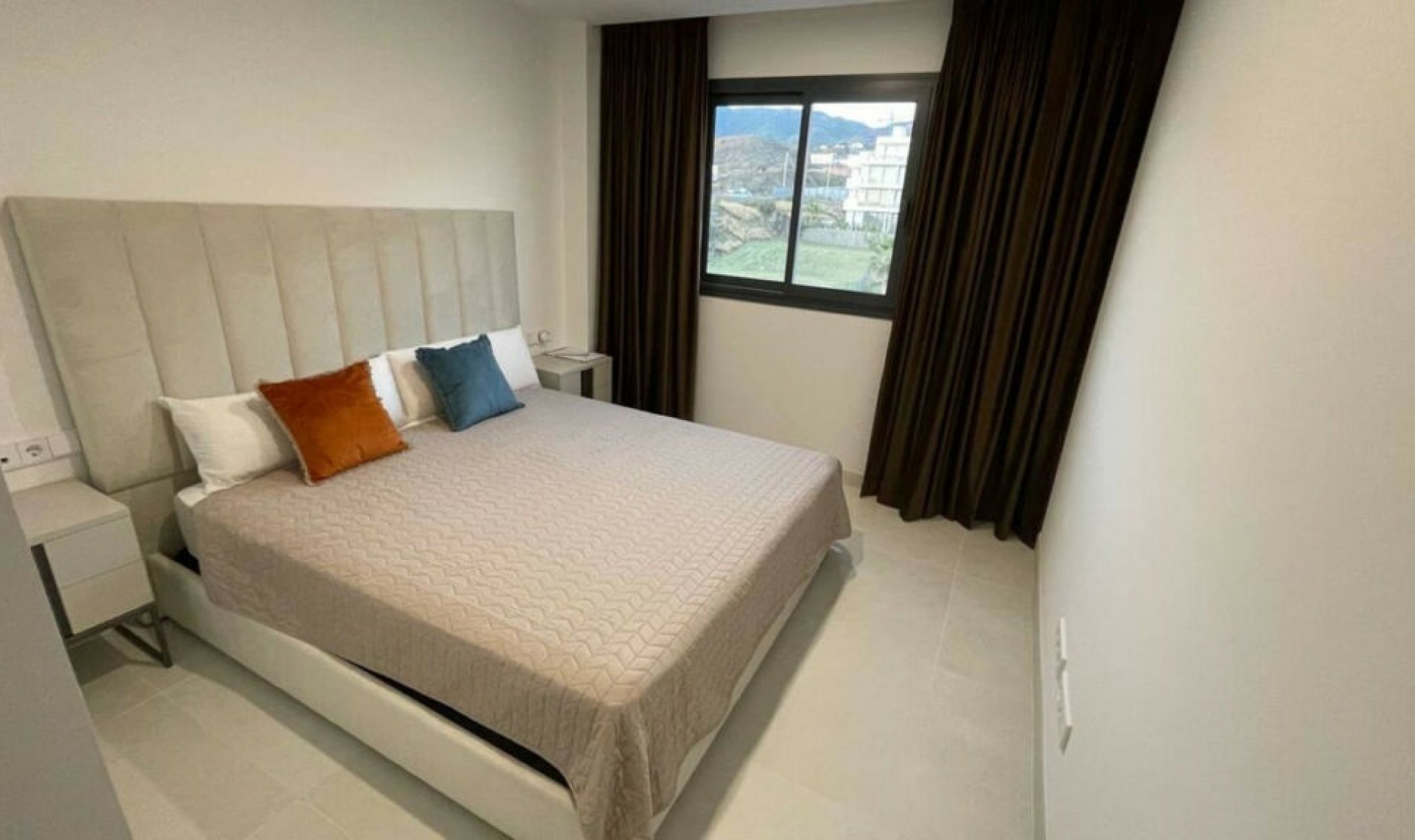 Resale - Apartment -
Fuengirola
