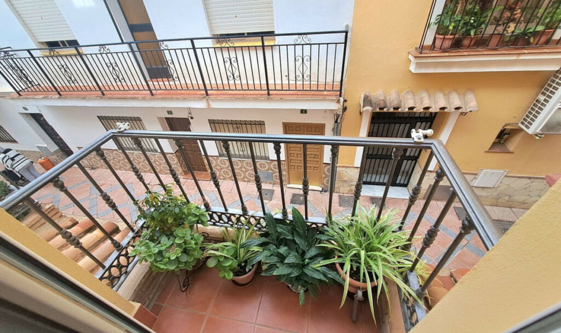 Resale - Apartment -
Fuengirola