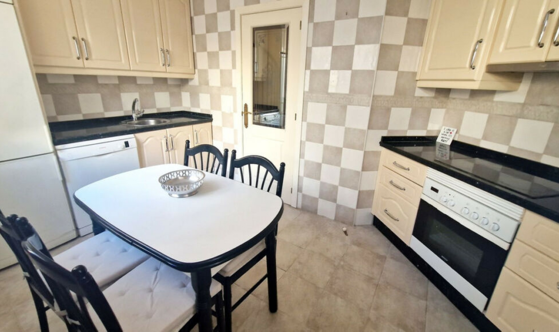 Resale - Apartment -
Fuengirola