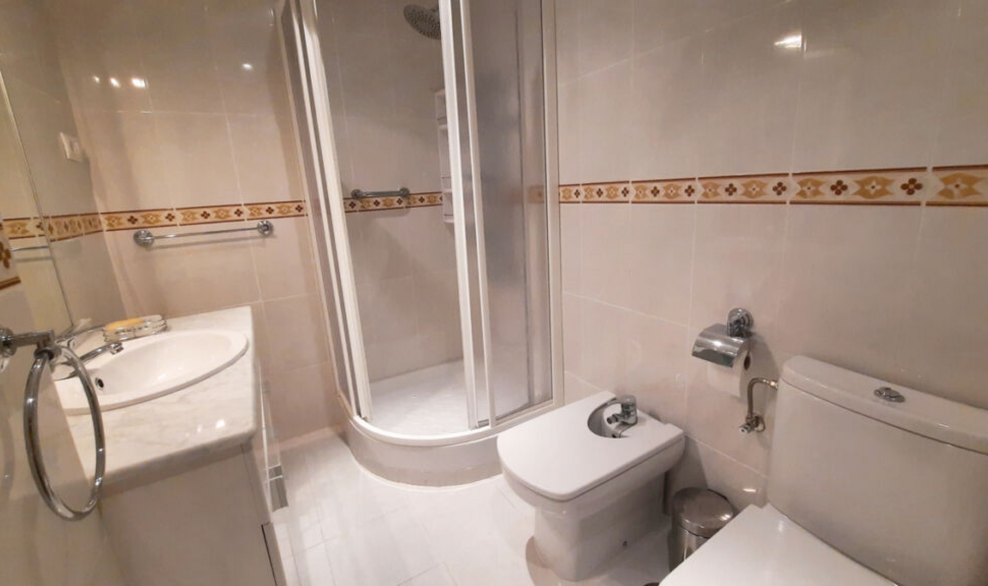 Resale - Apartment -
Fuengirola
