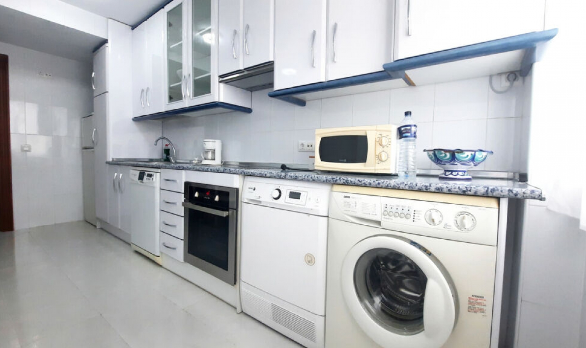 Resale - Apartment -
Fuengirola