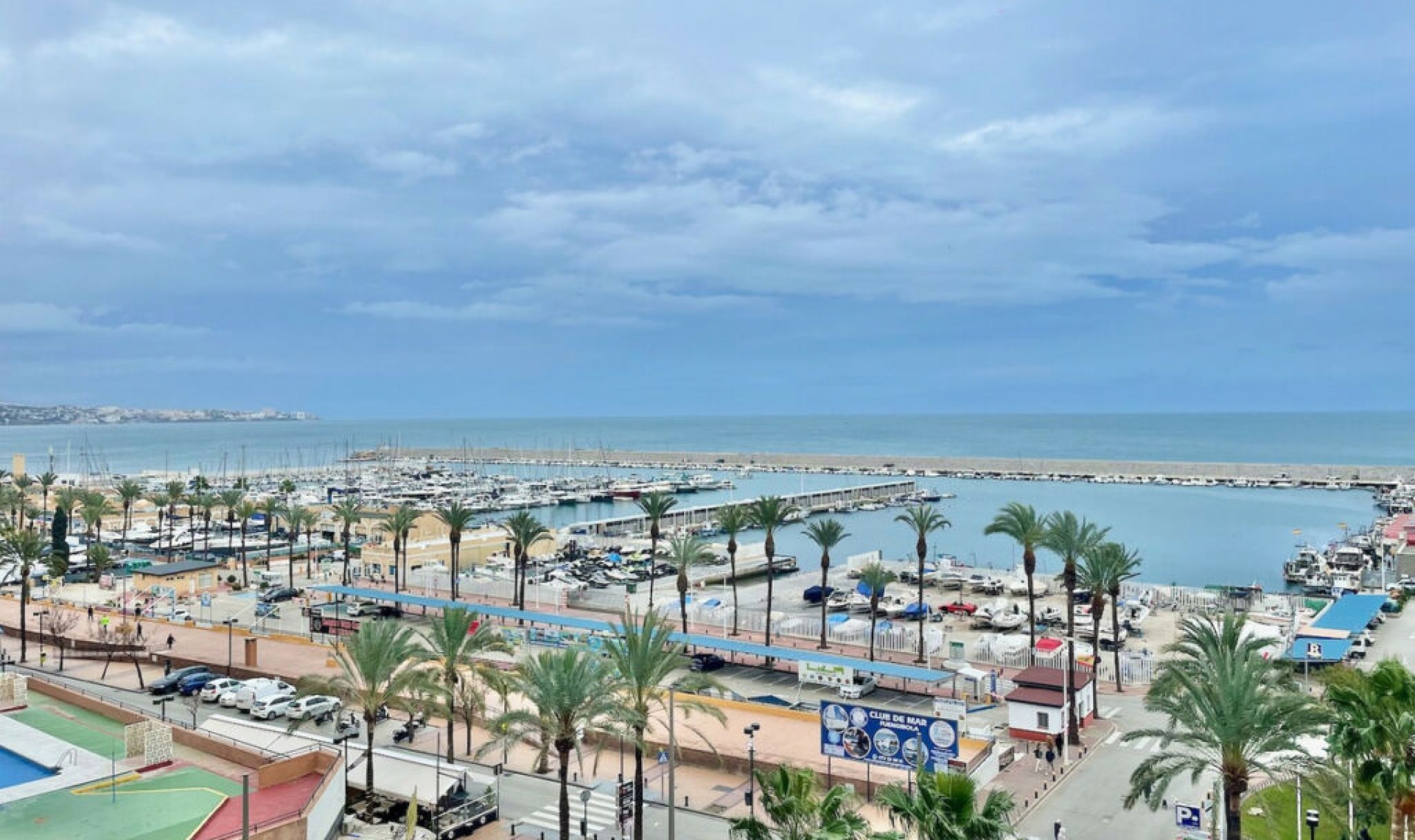 Resale - Apartment -
Fuengirola
