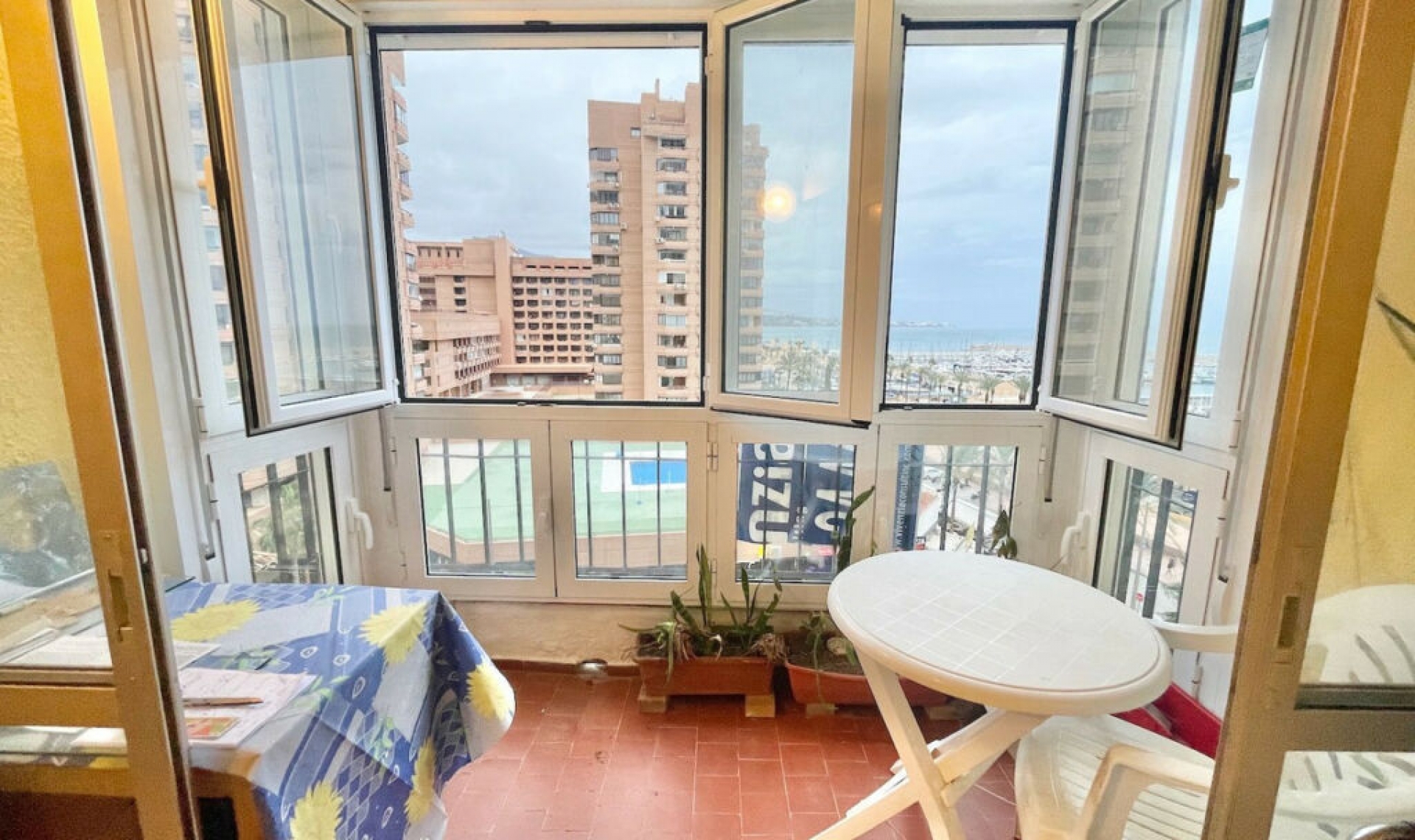 Resale - Apartment -
Fuengirola