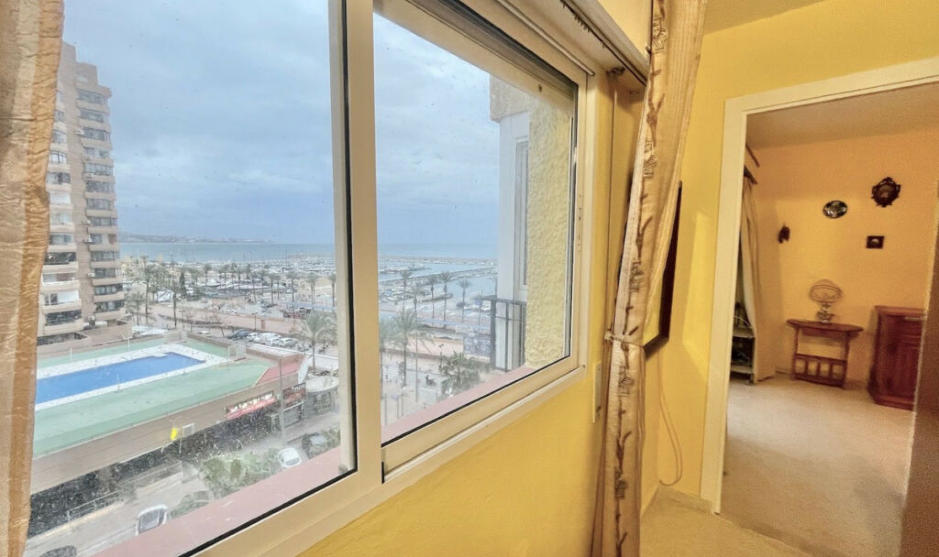 Resale - Apartment -
Fuengirola