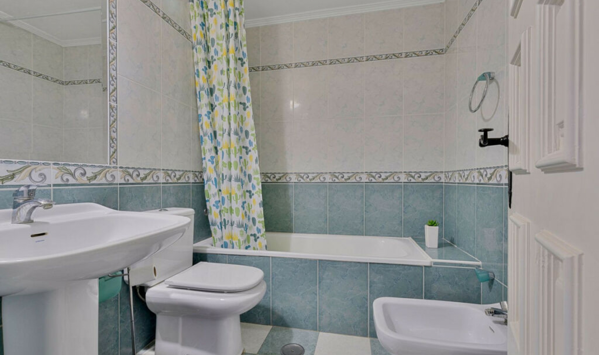 Resale - Apartment -
Fuengirola