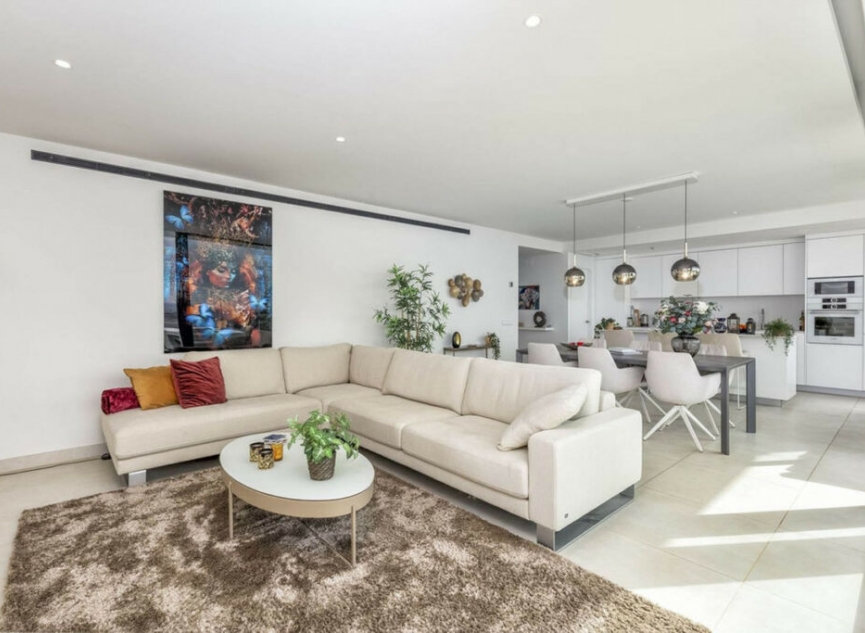 Resale - Apartment -
Fuengirola