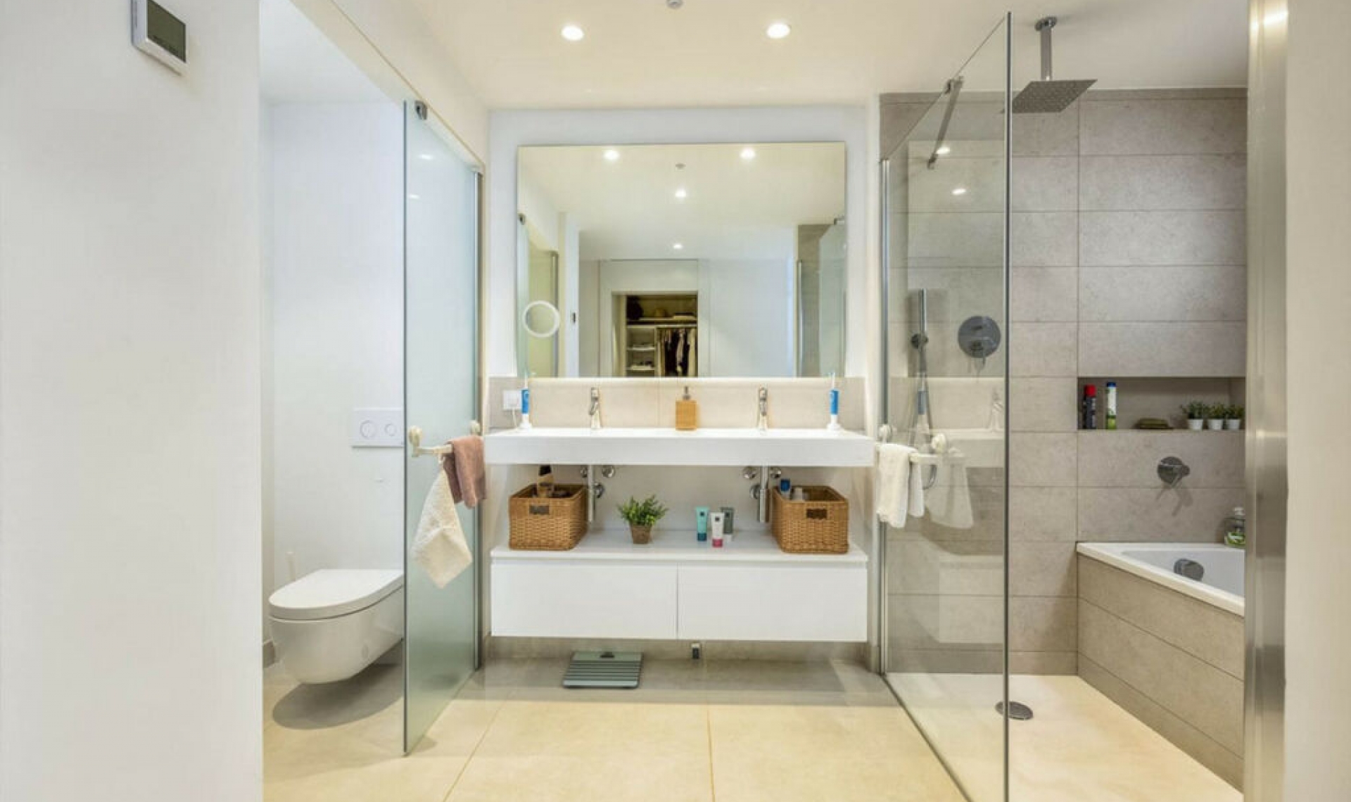Resale - Apartment -
Fuengirola