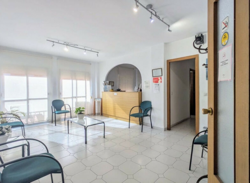 Resale - Apartment -
Fuengirola