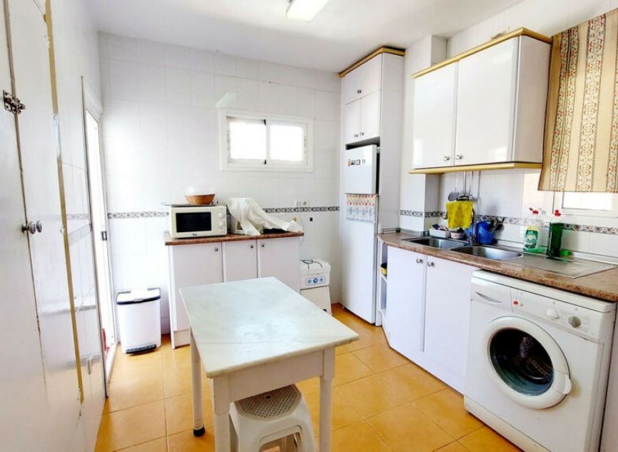 Resale - Apartment -
Fuengirola